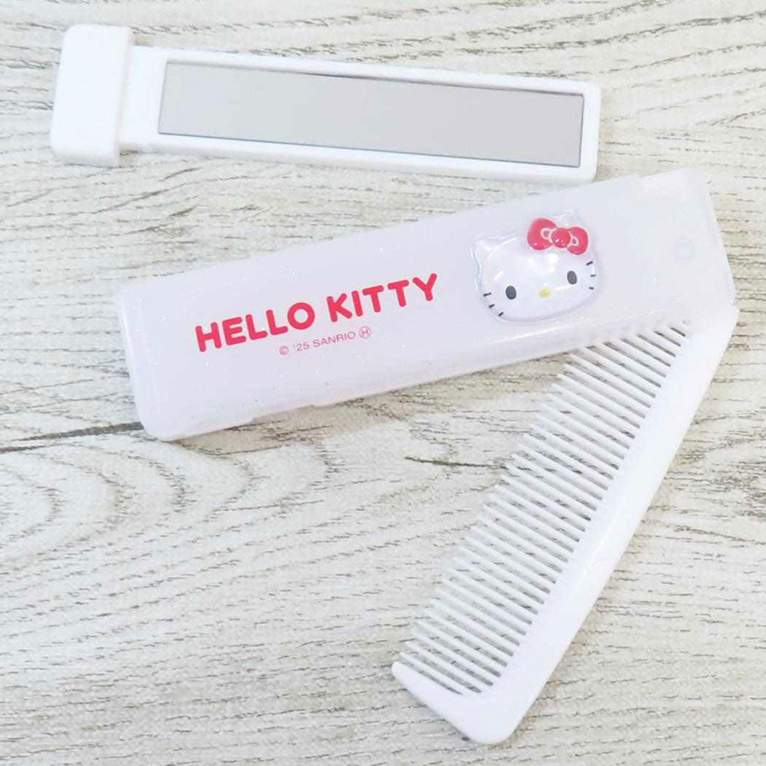 シネマコレクション cinemacollection ハローキティ 手鏡&くし ミラー付き折りたたみコーム サンリオ コンパクト キャラクター グッズ【返品不可商品】 ホワイト