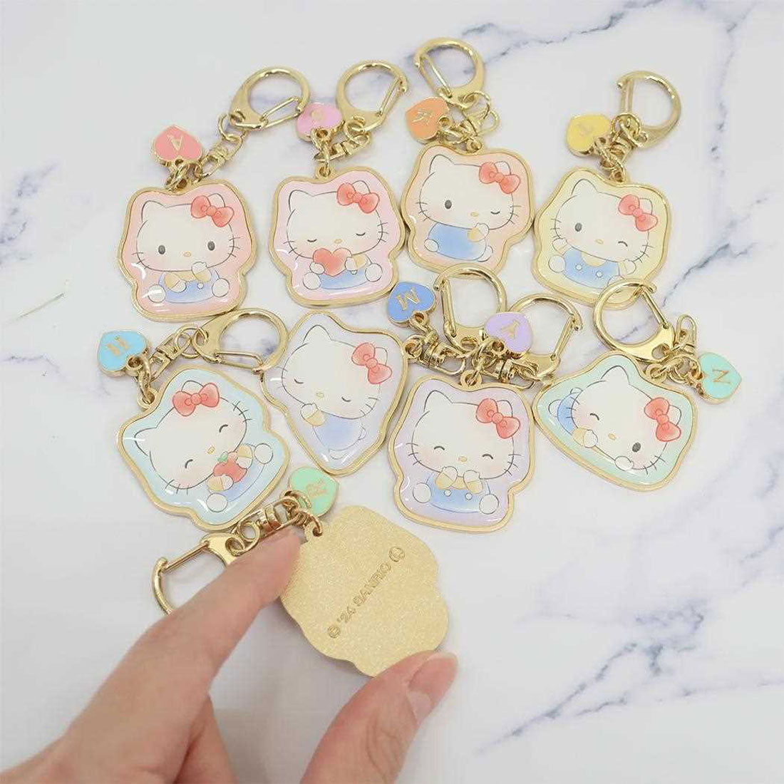 シネマコレクション cinemacollection ハローキティ キーリング イニシャルキーホルダー K サンリオ カミオジャパン プレゼント キャラクター グッズ 他