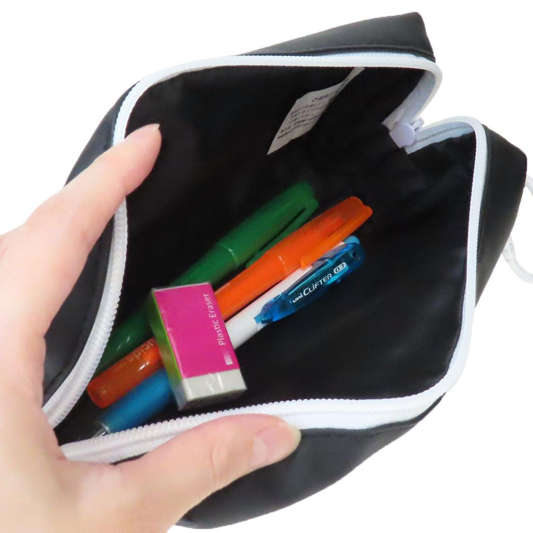 シネマコレクション cinemacollection ペンポーチ フロウラインペンケース CHILL MORE BLK カミオジャパン 筆箱 新学期準備文具 かわいい グッズ 他