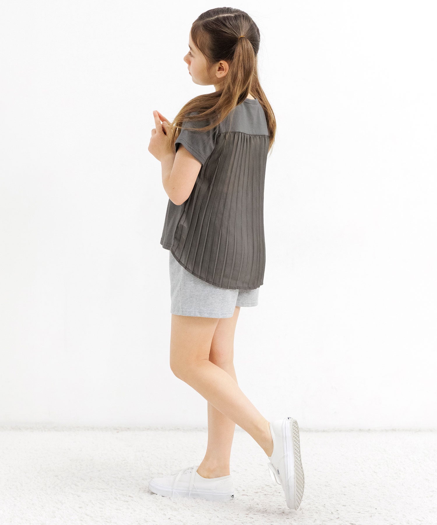 Kodomo Fuku Bee Children's Clothing Bee Back Pleats Top