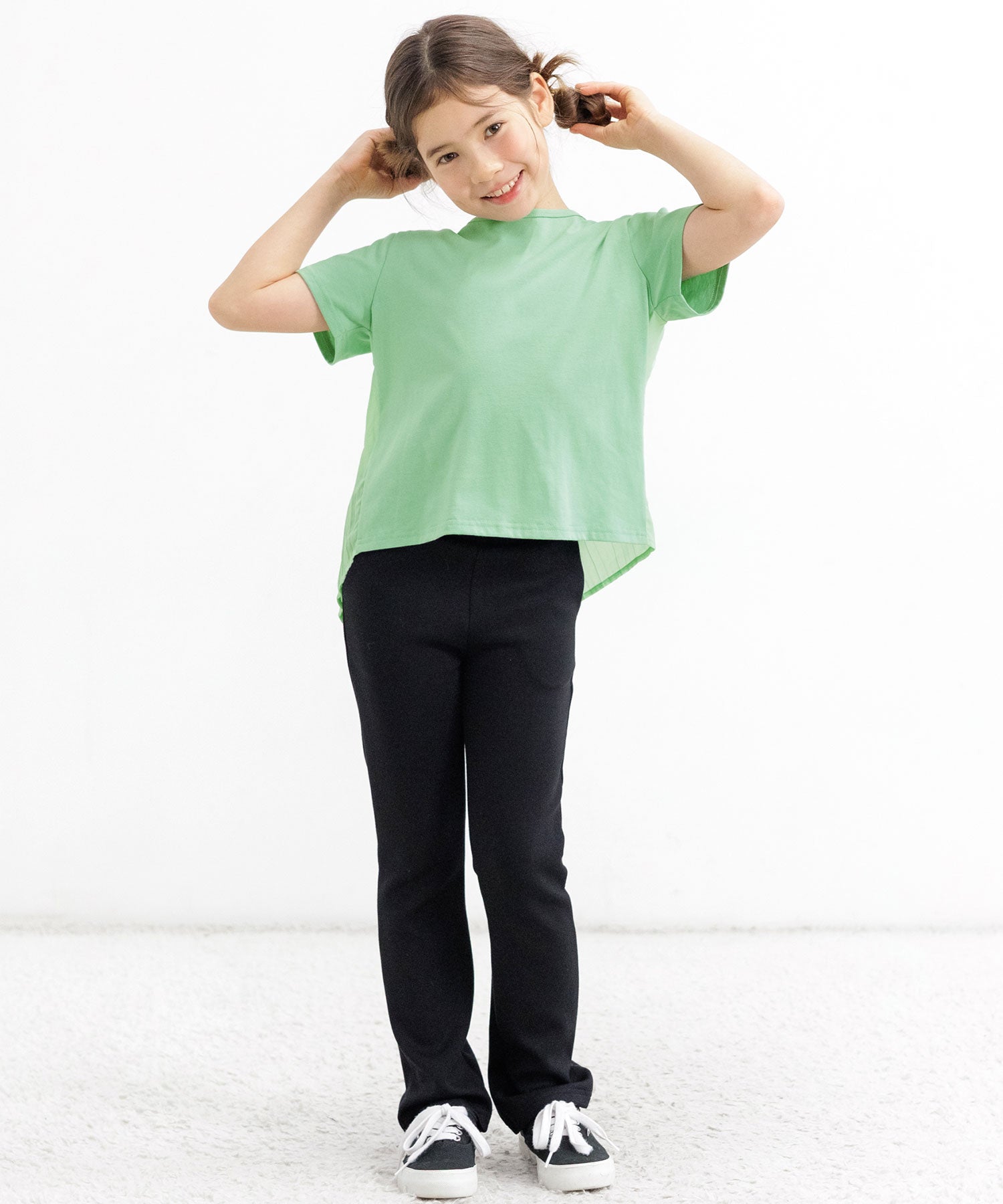 Kodomo Fuku Bee Children's Clothing Bee Back Pleats Top