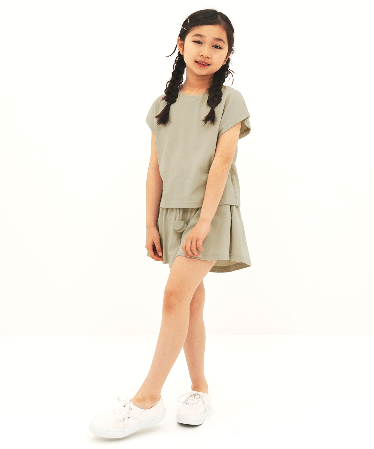 コドモフク ビー 兒童服Bee 套裝