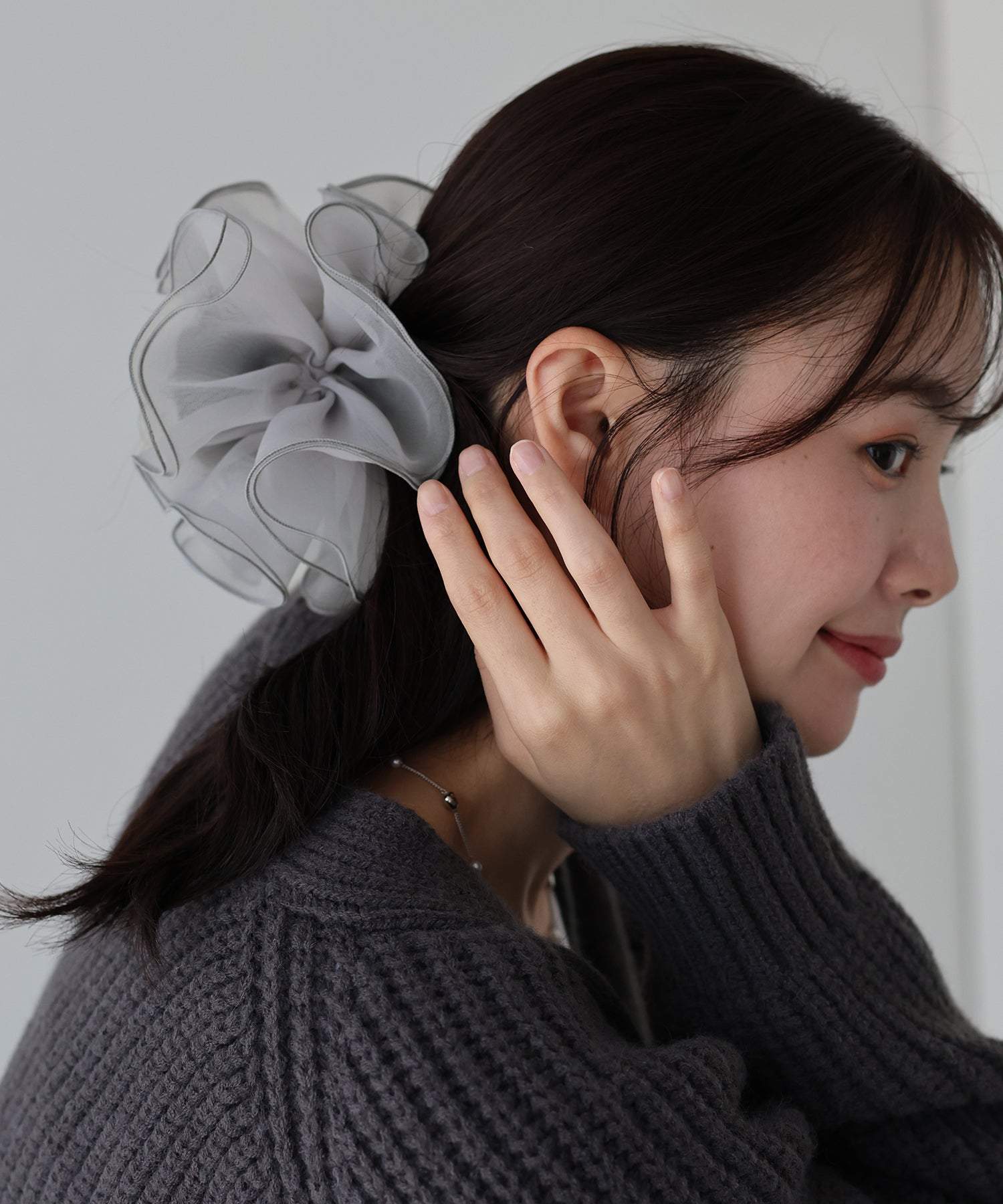 BELLA Chouchou Large Blue♡ Chouchou Satiné extra-large Baby blue | Boutique du Cheveu