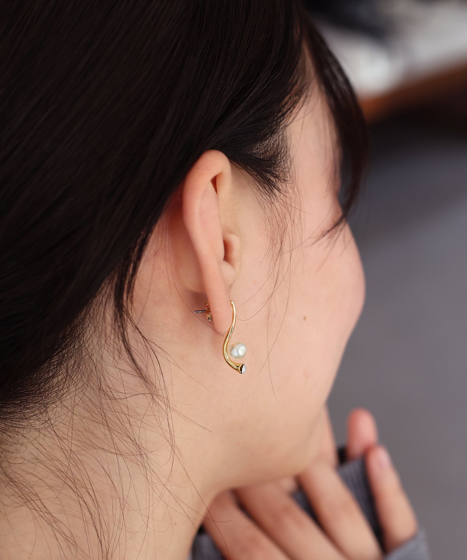 ブルーイースト BLUEEAST ラッパパールピアス (ゴールド) ゴールド