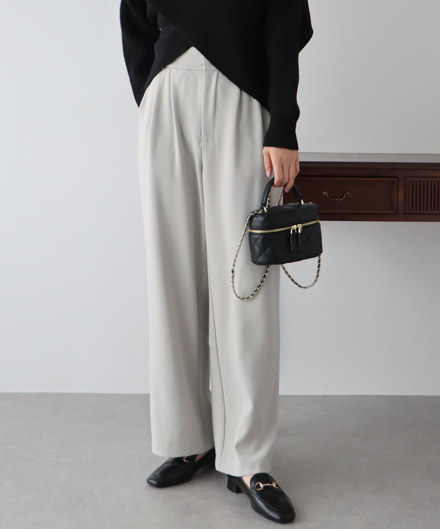 ブルーイースト BLUEEAST ハイウエストツータックスラックス