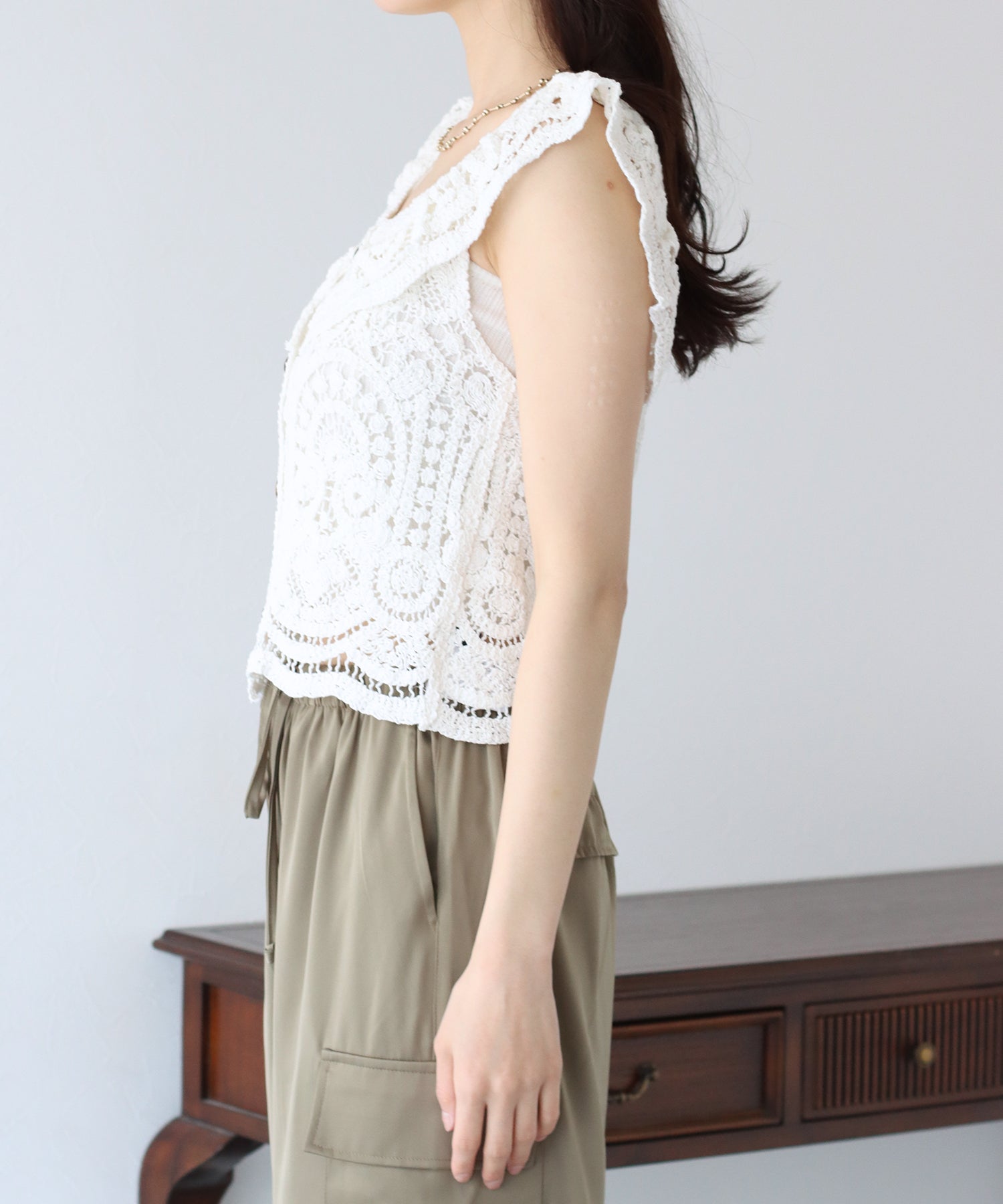 ブルーイースト BLUEEAST クロシェレースベスト