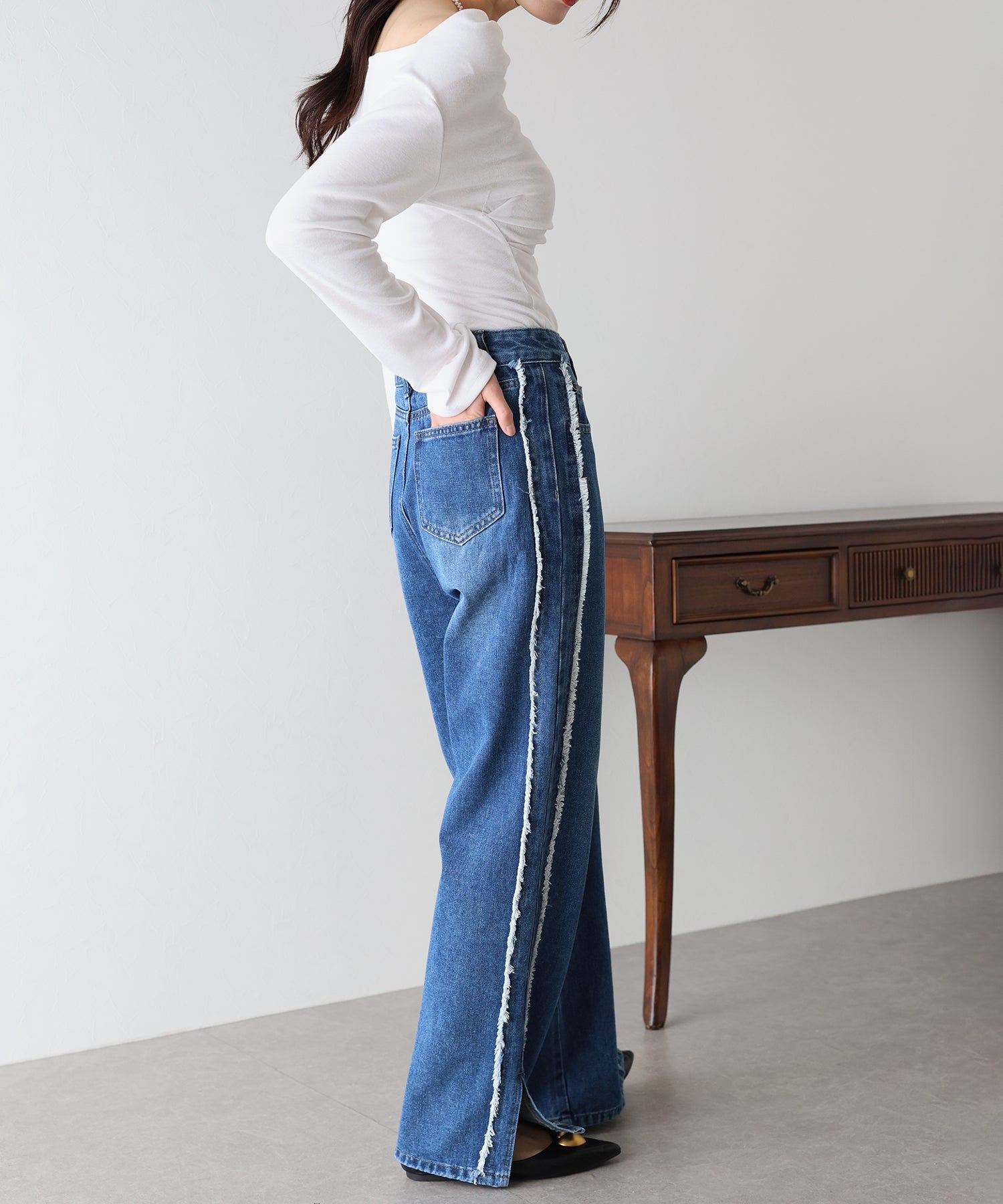 ブルーイースト BLUEEAST サイドフリンジデニム