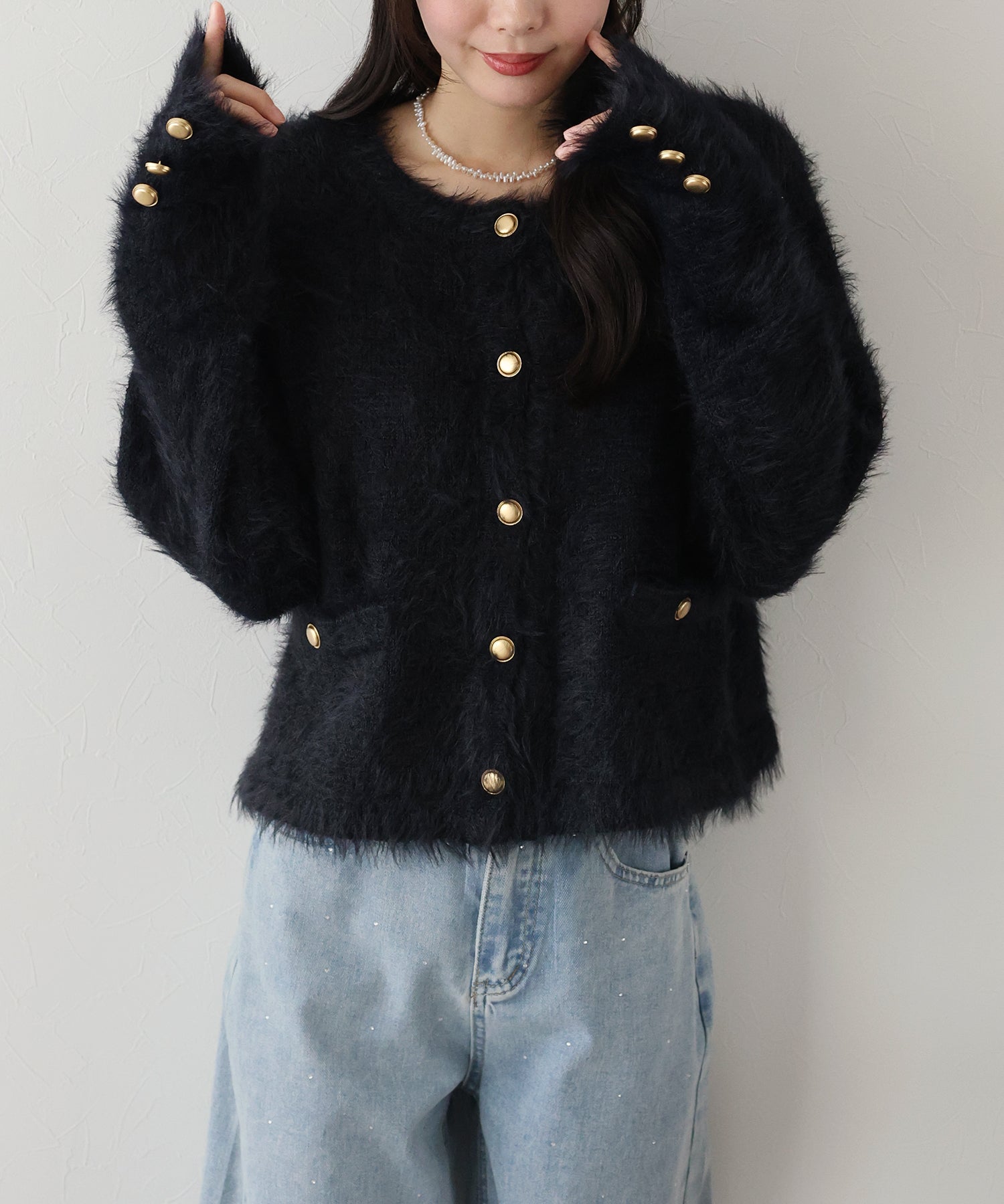 ブルーイースト BLUEEAST 金ボタンシャギーニットジャケット (アイボリー) アイボリー