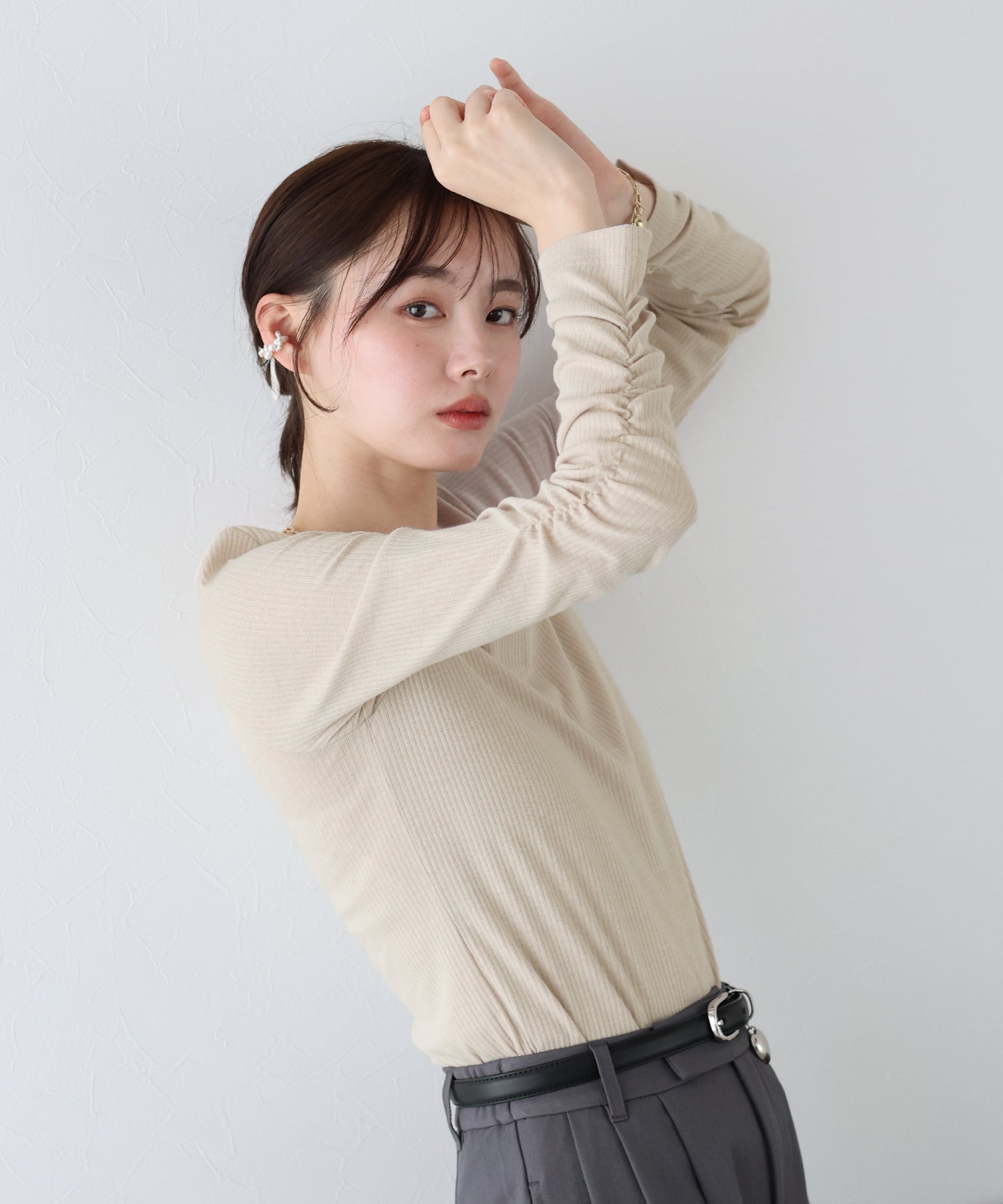 藍東 BLUEEAST 皺褶袖上衣