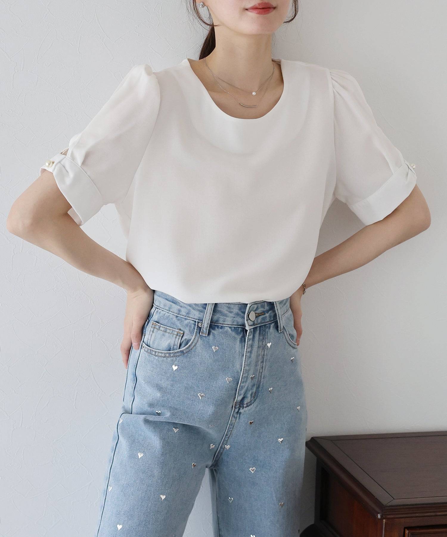 ブルーイースト BLUEEAST パールボタン麻調ブラウス (ブラック) ブラック