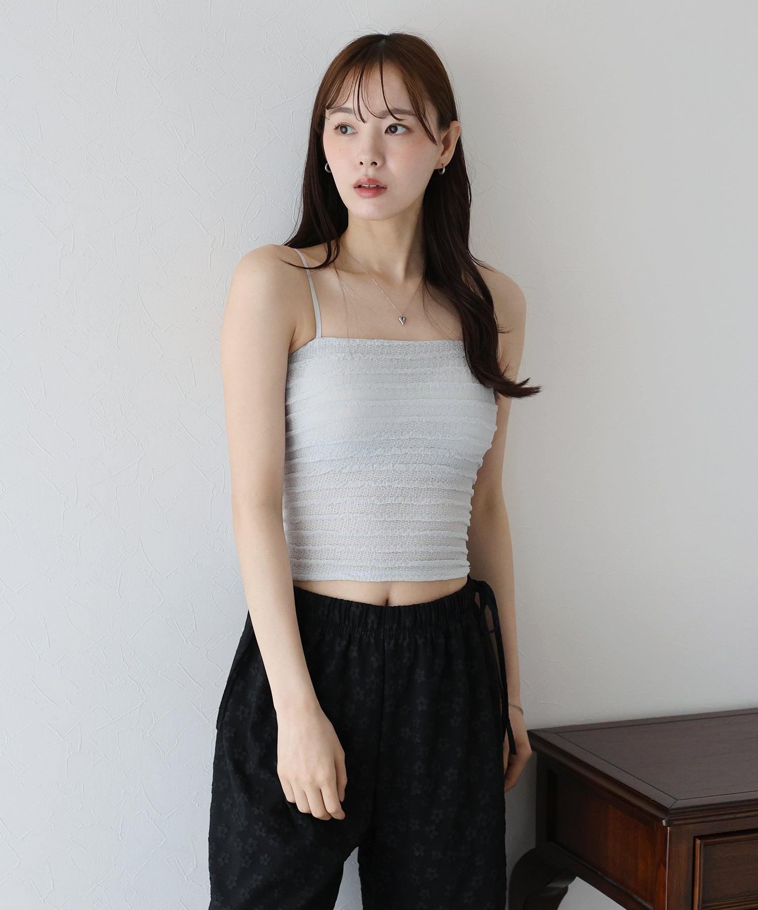 ブルーイースト BLUEEAST カップ付きシャーリングキャミソール (ブルー) ブルー