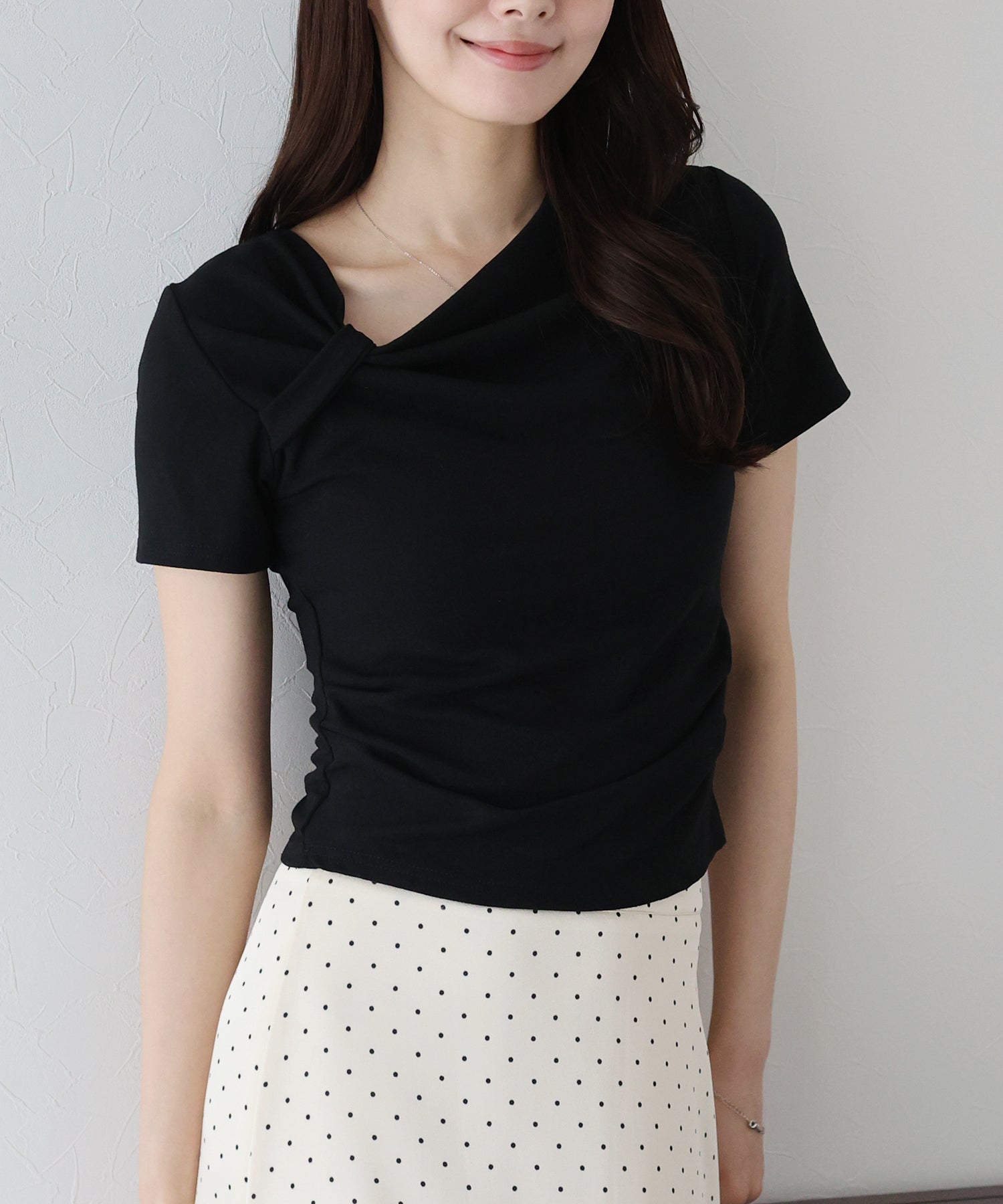 ブルーイースト BLUEEAST 半袖アシメドレープTシャツ (ブラック) ブラック