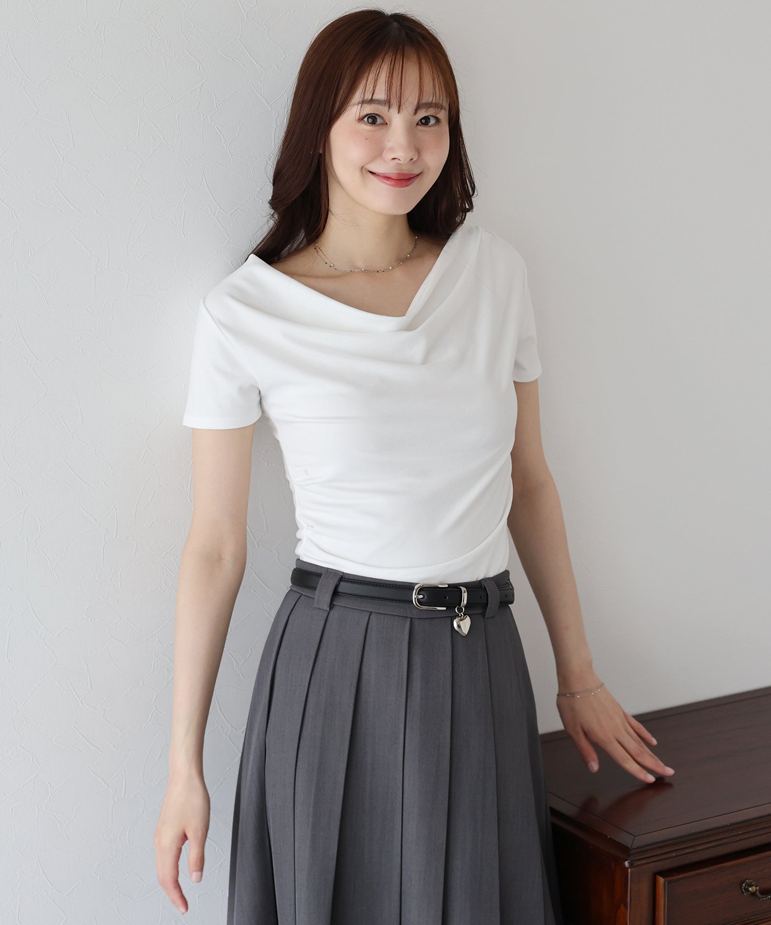ブルーイースト BLUEEAST 半袖ドレープTシャツ (ブルー) ブルー