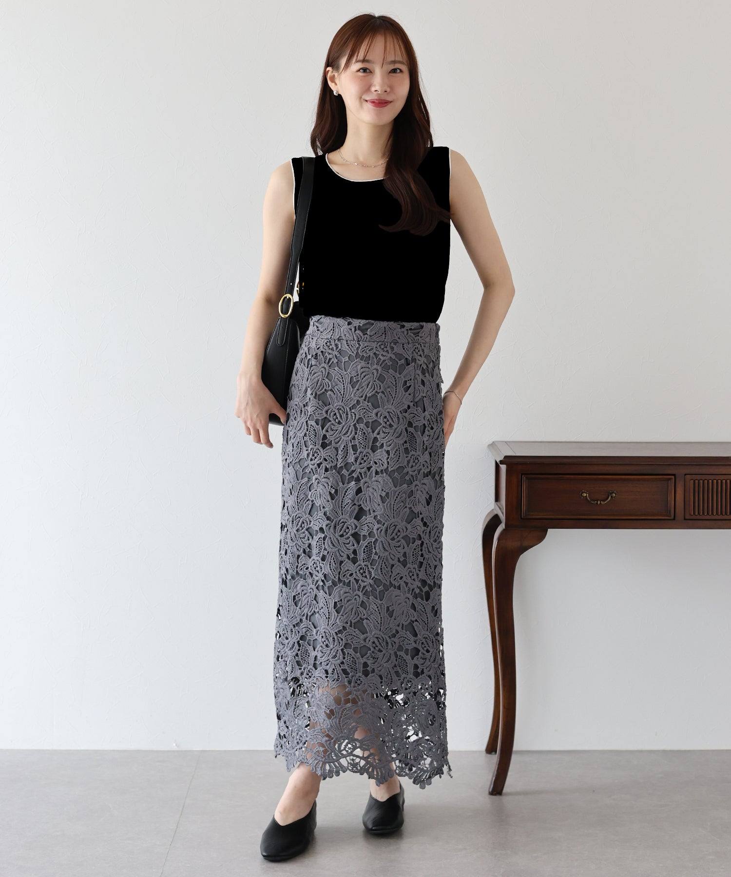 ブルーイースト BLUEEAST 配色ノースリーブニット (アイボリー) アイボリー