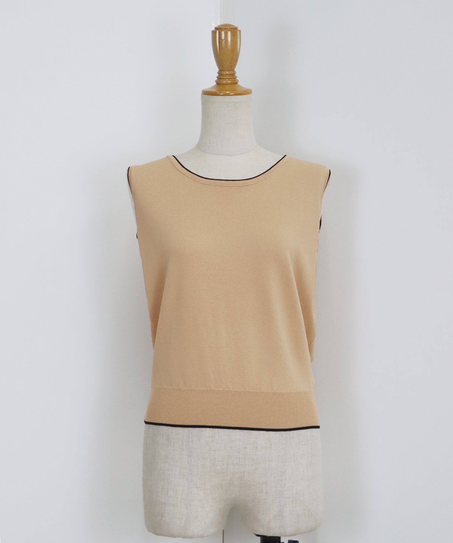 ブルーイースト BLUEEAST 配色ノースリーブニット (アイボリー) アイボリー