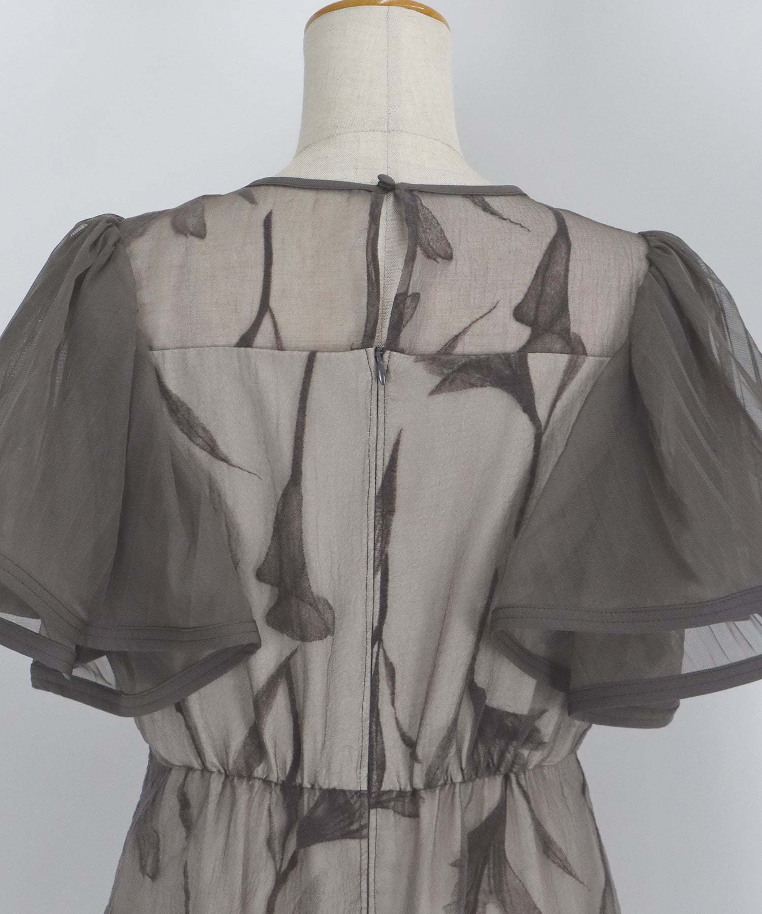 ブルーイースト BLUEEAST 袖フリルフロッキードレス (ブラウン) ブラウン