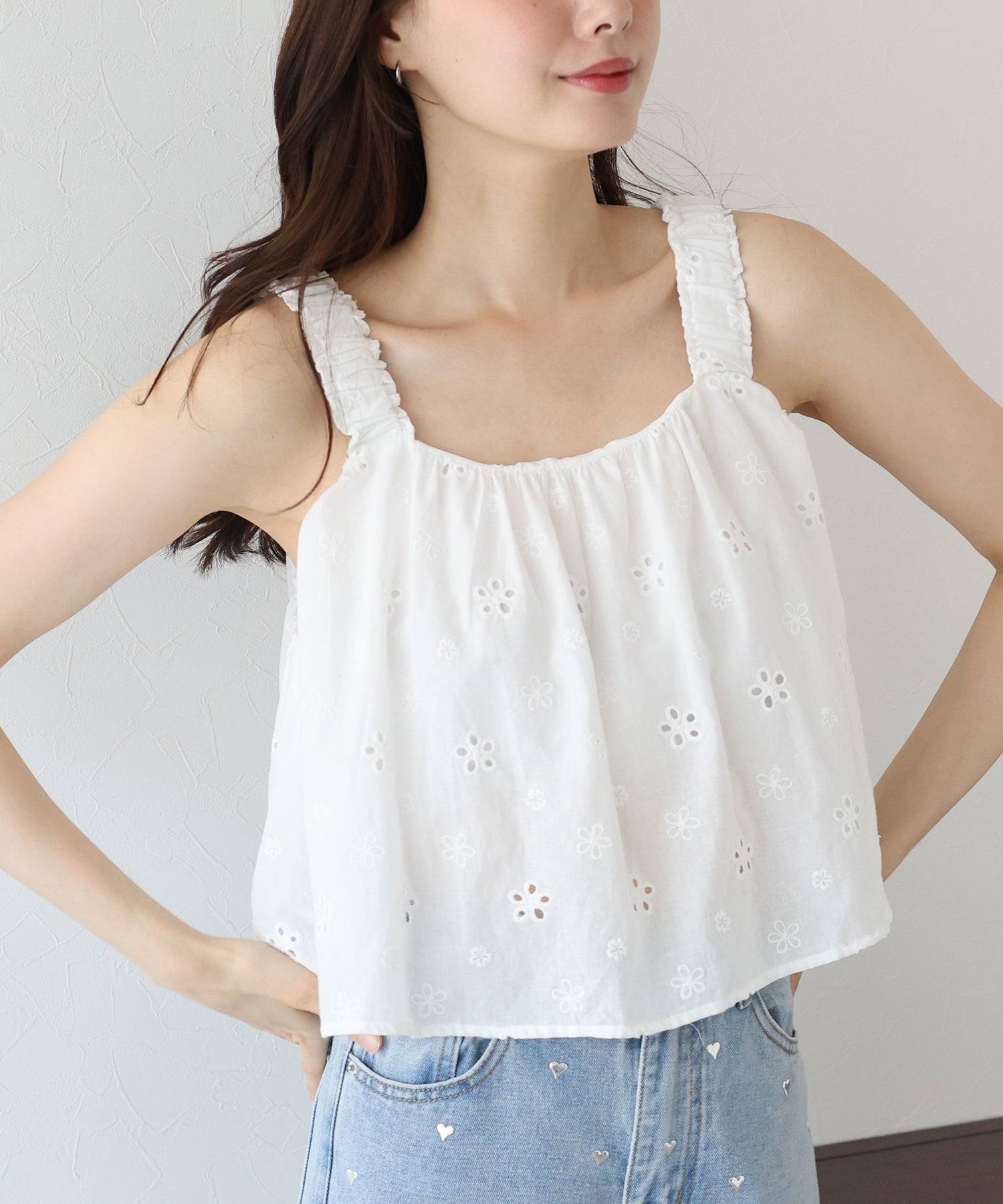 ブルーイースト BLUEEAST コットンレースキャミブラウス (アイボリー) アイボリー