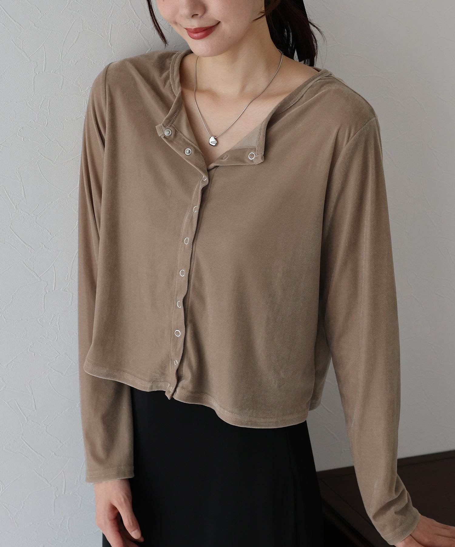 ブルーイースト BLUEEAST シアーベロアカーディガン (ベージュ) ベージュ