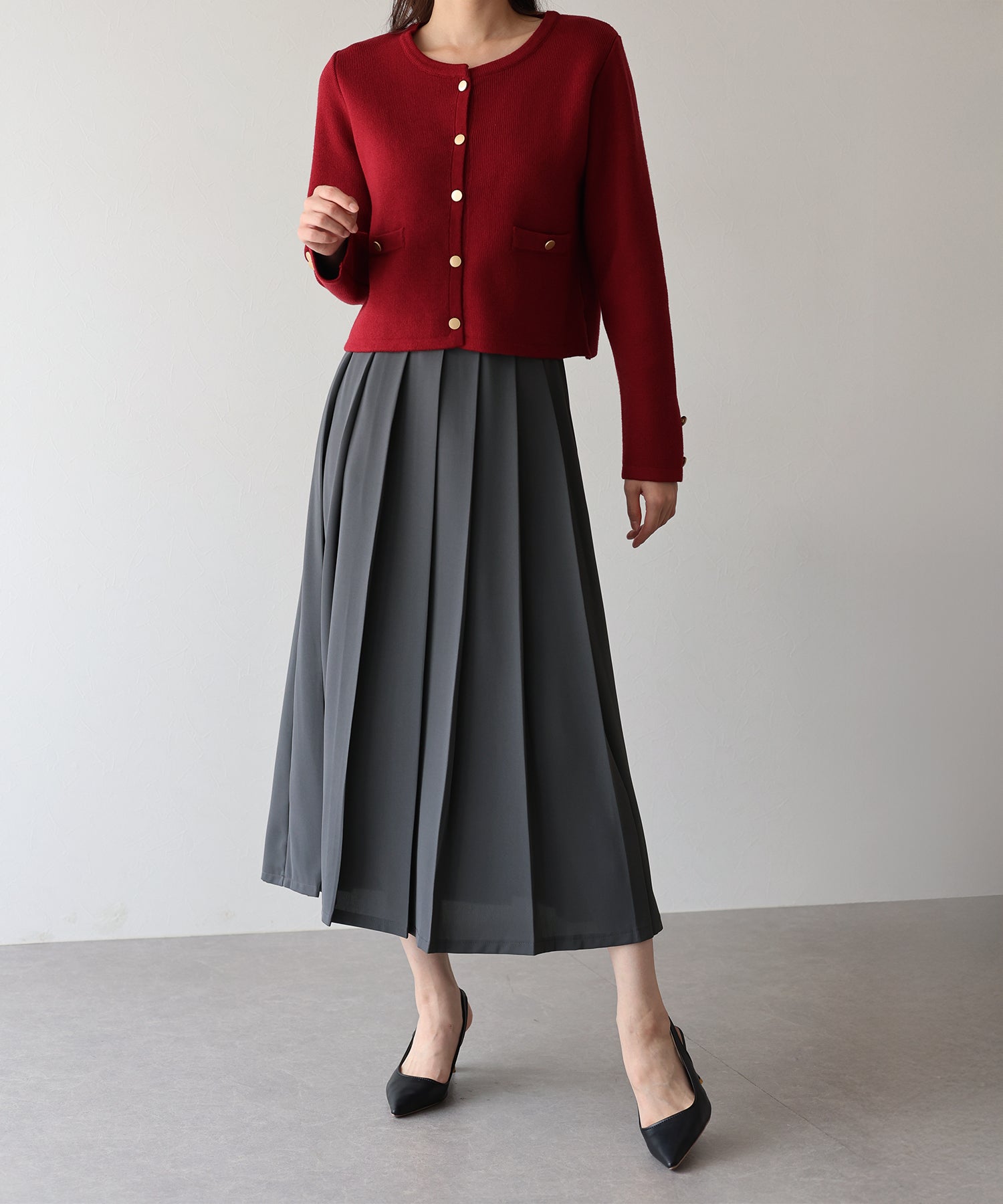 ブルーイースト BLUEEAST ロングプリーツスカート (ブラック系) ブラック系