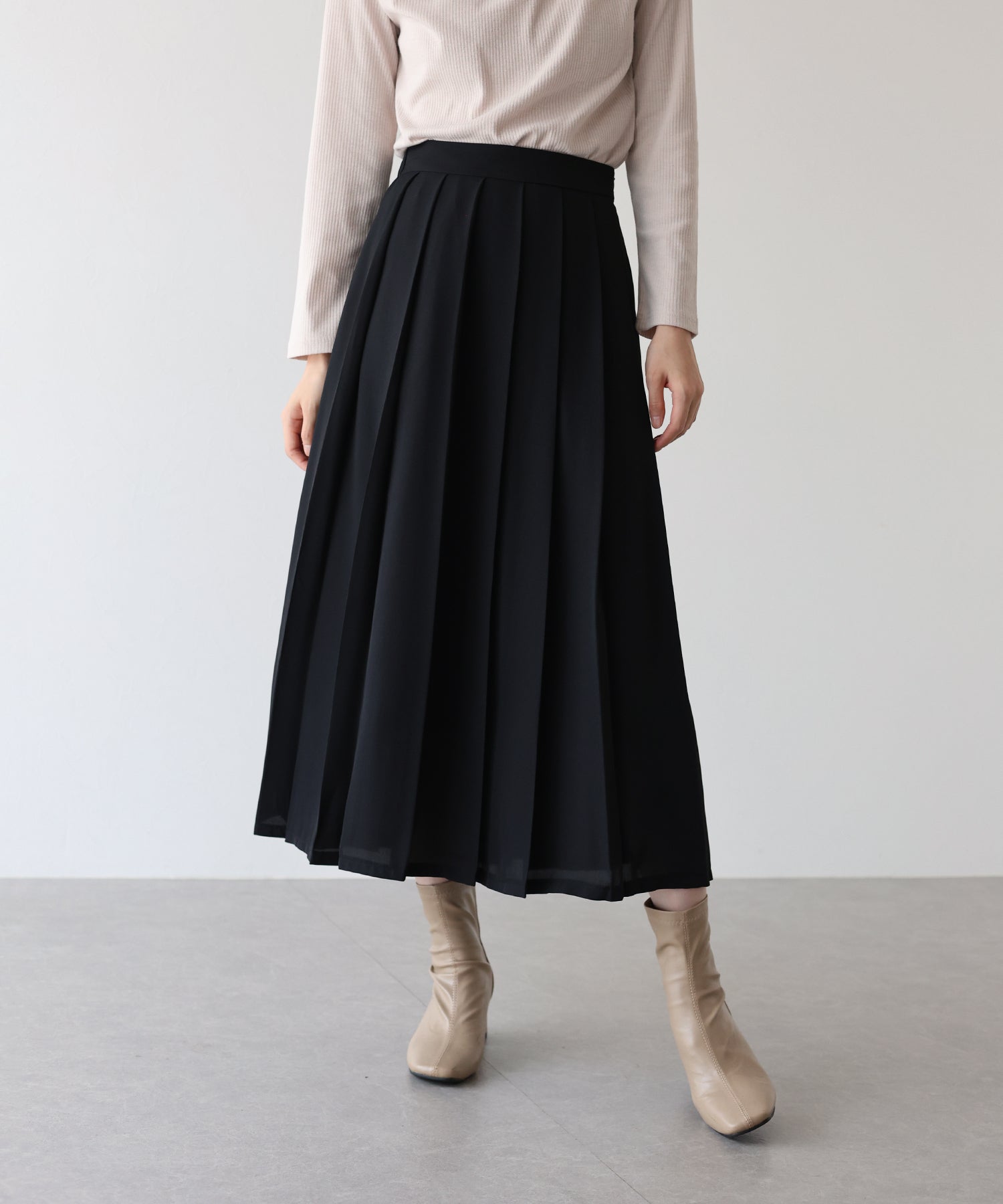 ブルーイースト BLUEEAST ロングプリーツスカート (ブラック系) ブラック系