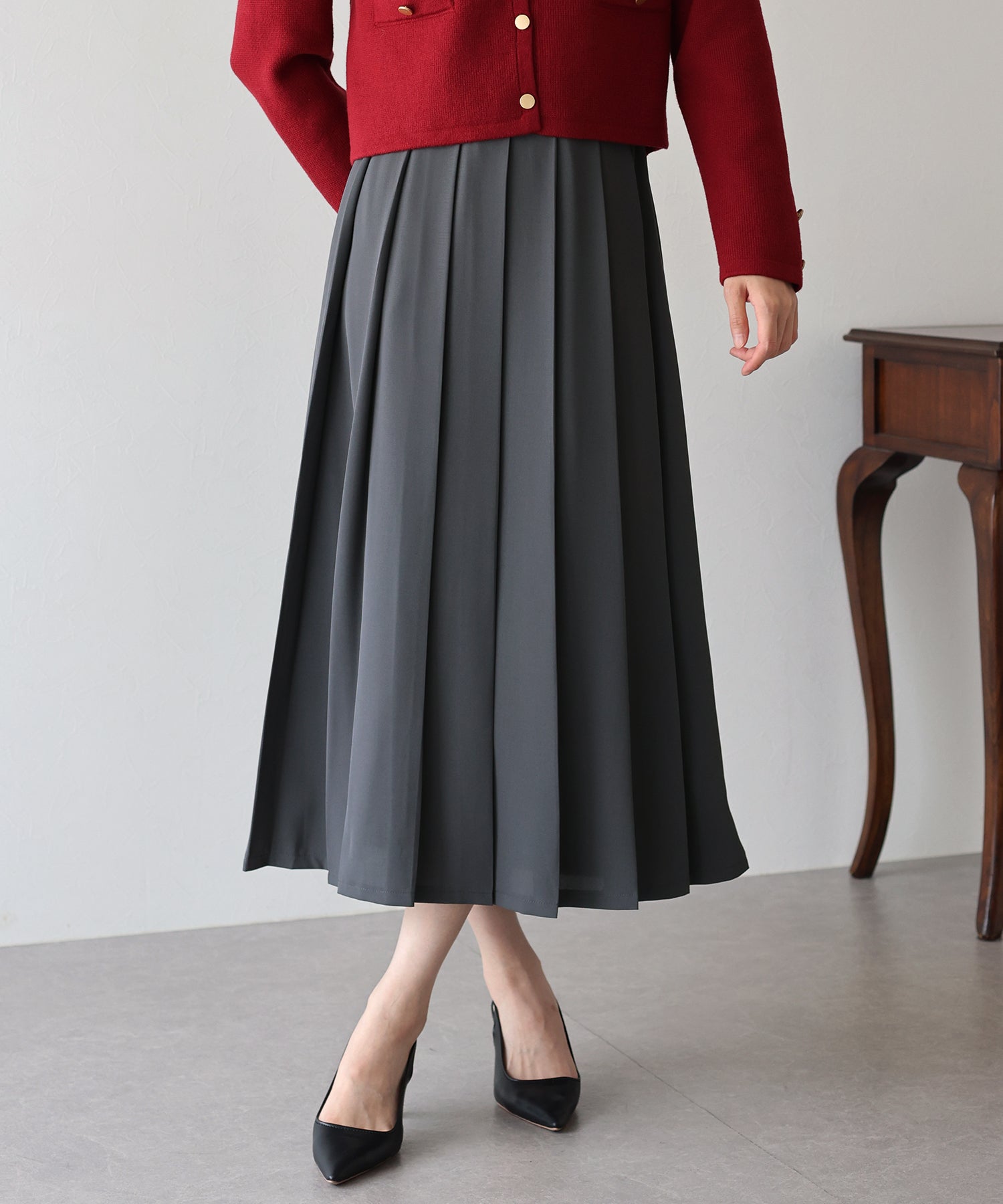 ブルーイースト BLUEEAST ロングプリーツスカート (グレー) グレー