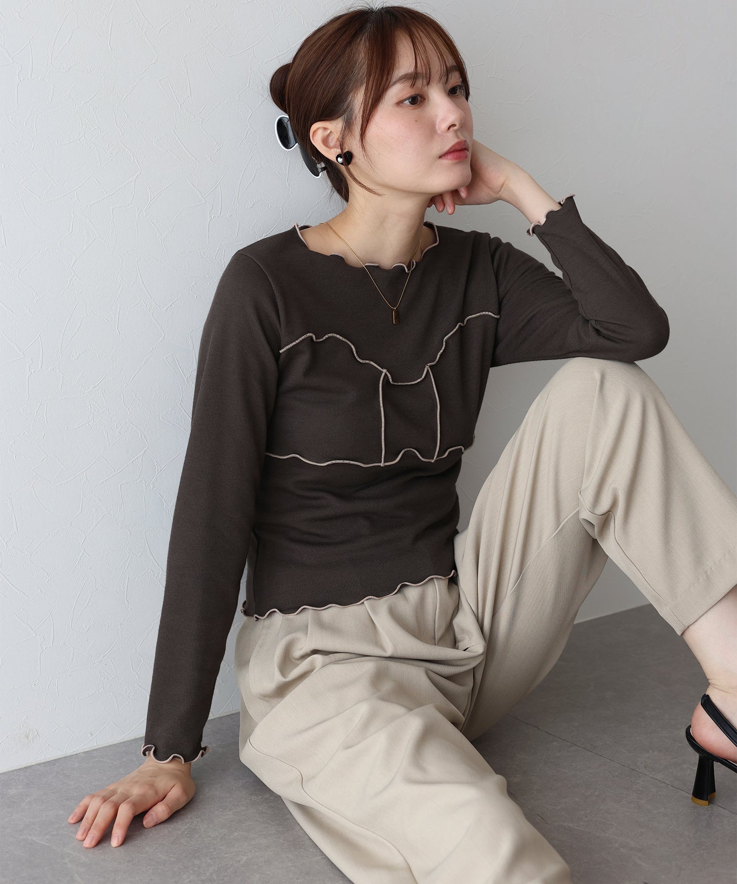 ブルーイースト BLUEEAST リボンメロウTシャツ (ブラウン) ブラウン