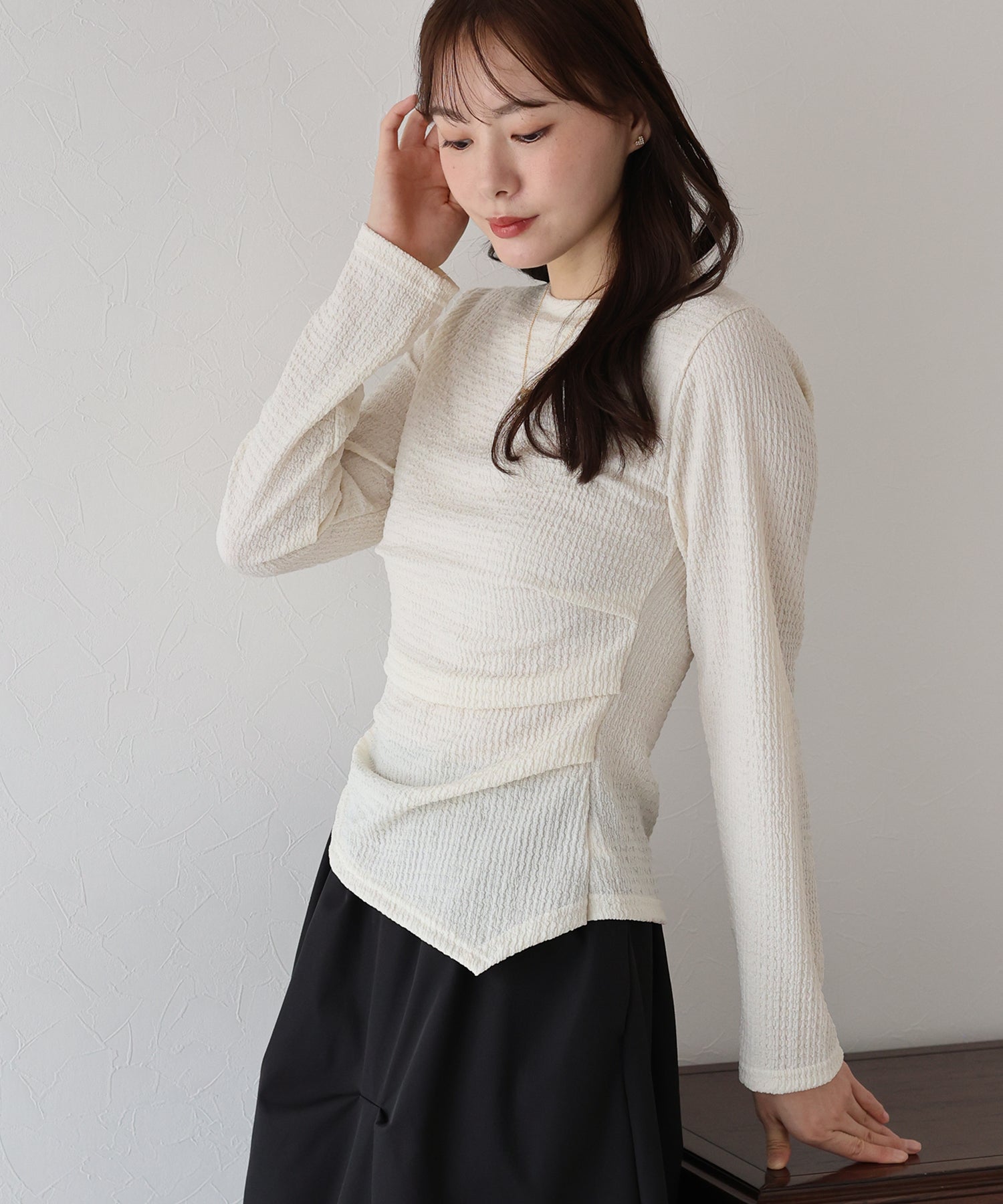 ブルーイースト BLUEEAST サイドタックジャガードカットソー (アイボリー) アイボリー