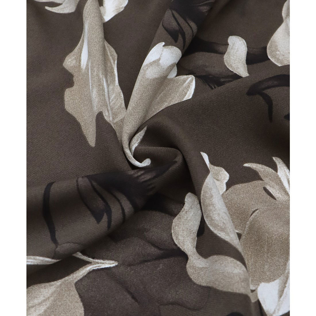 ブルーイースト BLUEEAST フラワーティアードスカート (グレー) グレー