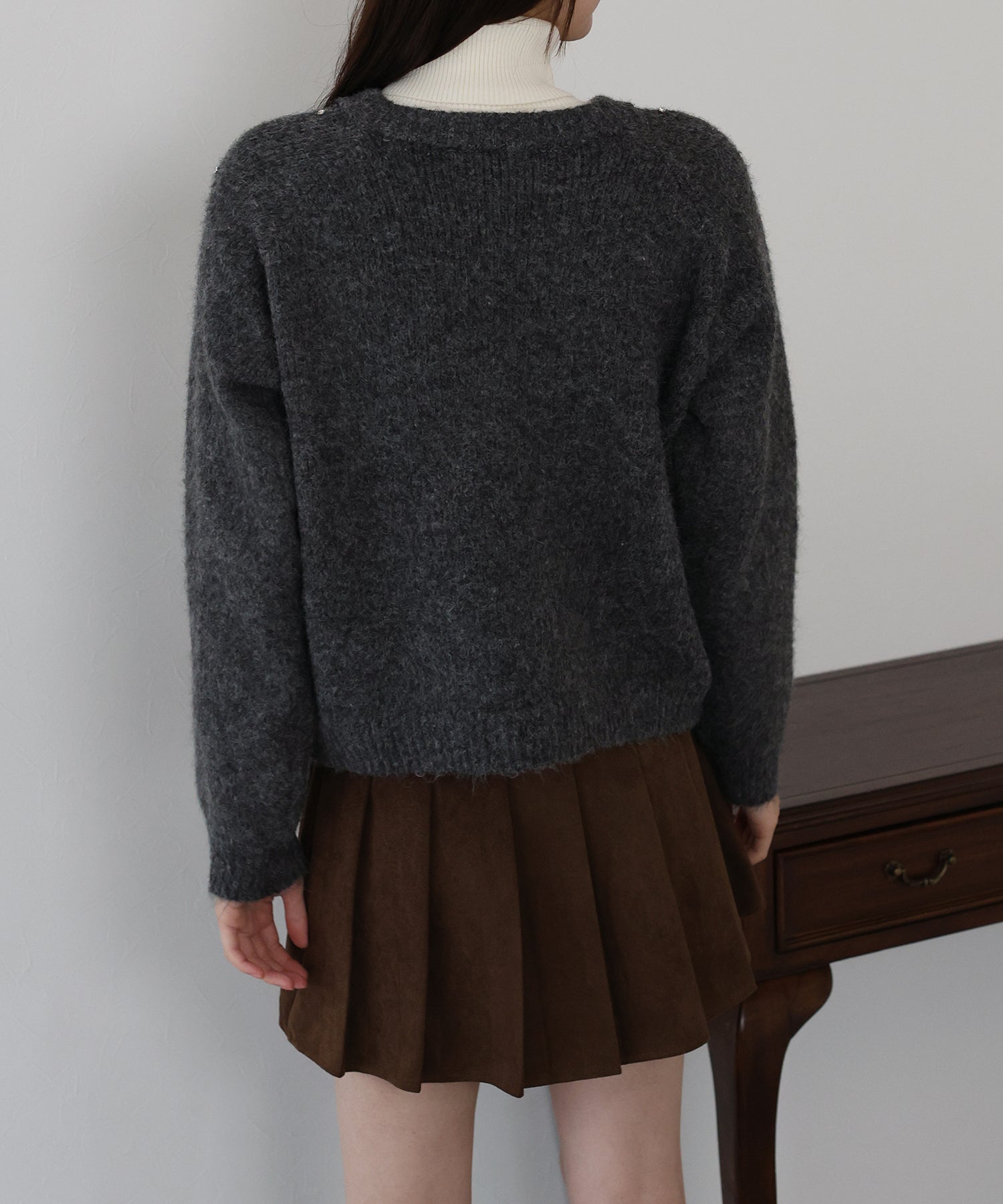 ブルーイースト BLUEEAST パールビジューニットカーディガン (ブラック) ブラック