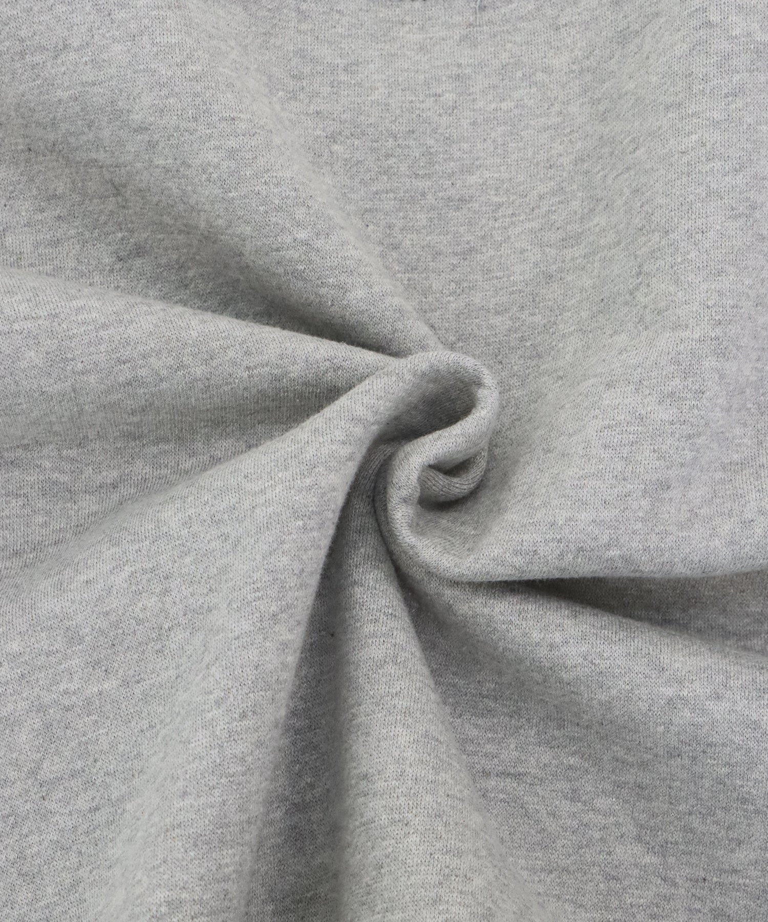 ブルーイースト BLUEEAST 裏起毛フォレスト刺繍スウェット (アイボリー) アイボリー