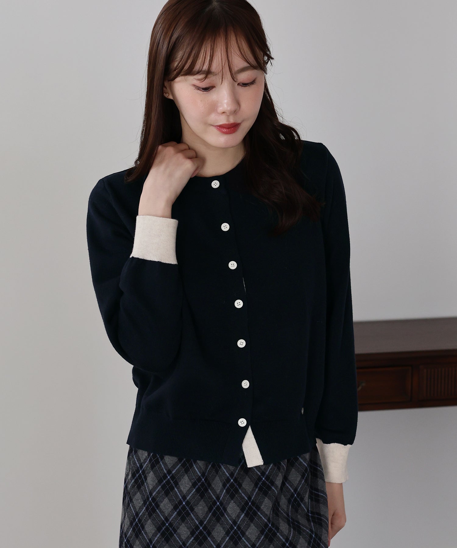 ブルーイースト BLUEEAST バイカラーカーディガン (ネイビー) ネイビー