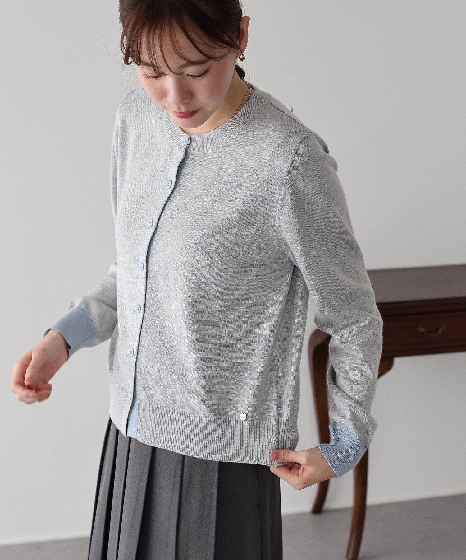 ブルーイースト BLUEEAST バイカラーカーディガン (ネイビー) ネイビー