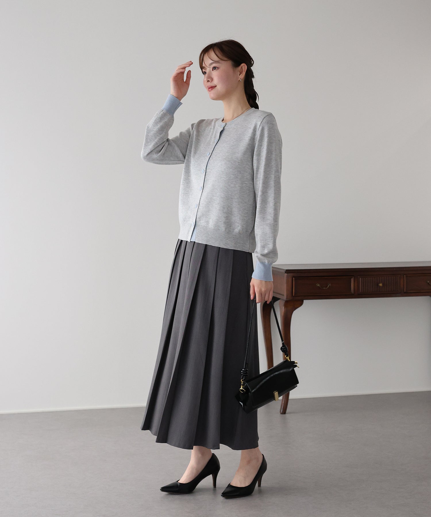 ブルーイースト BLUEEAST バイカラーカーディガン (ネイビー) ネイビー