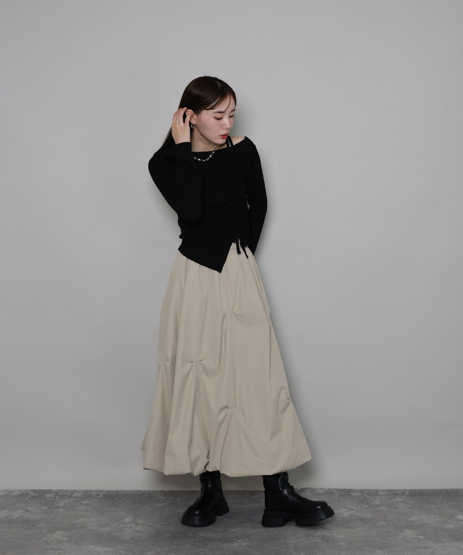 ジェーバイブルー J by blue ランダムタックバルーンスカート (ブラック) ブラック