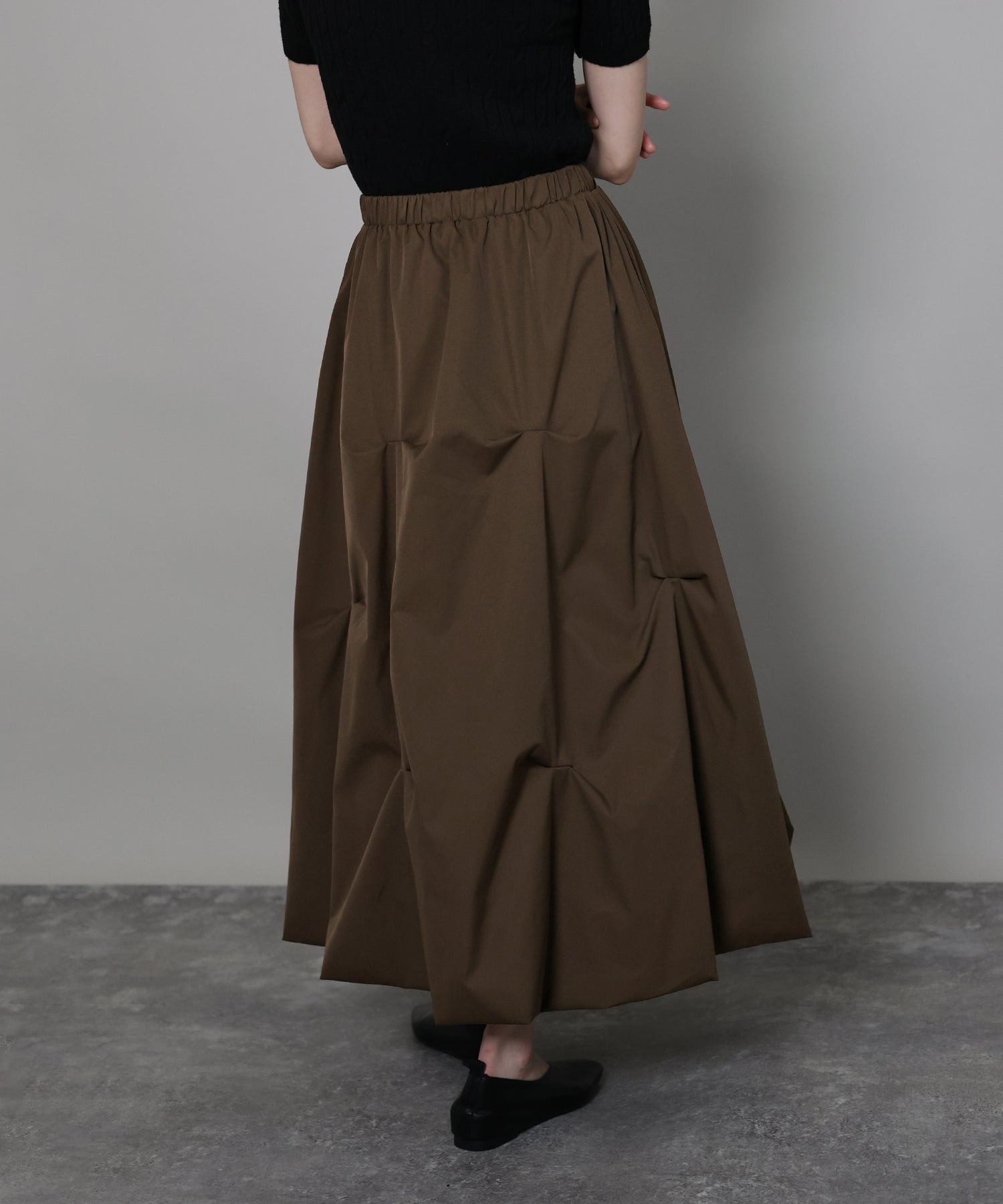 ジェーバイブルー J by blue ランダムタックバルーンスカート (ブラック) ブラック