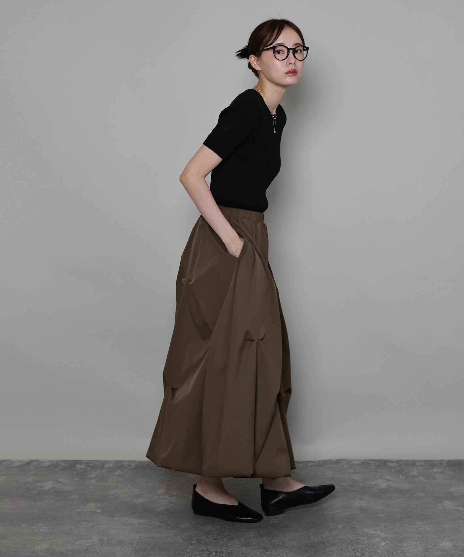 ジェーバイブルー J by blue ランダムタックバルーンスカート (ブラック) ブラック