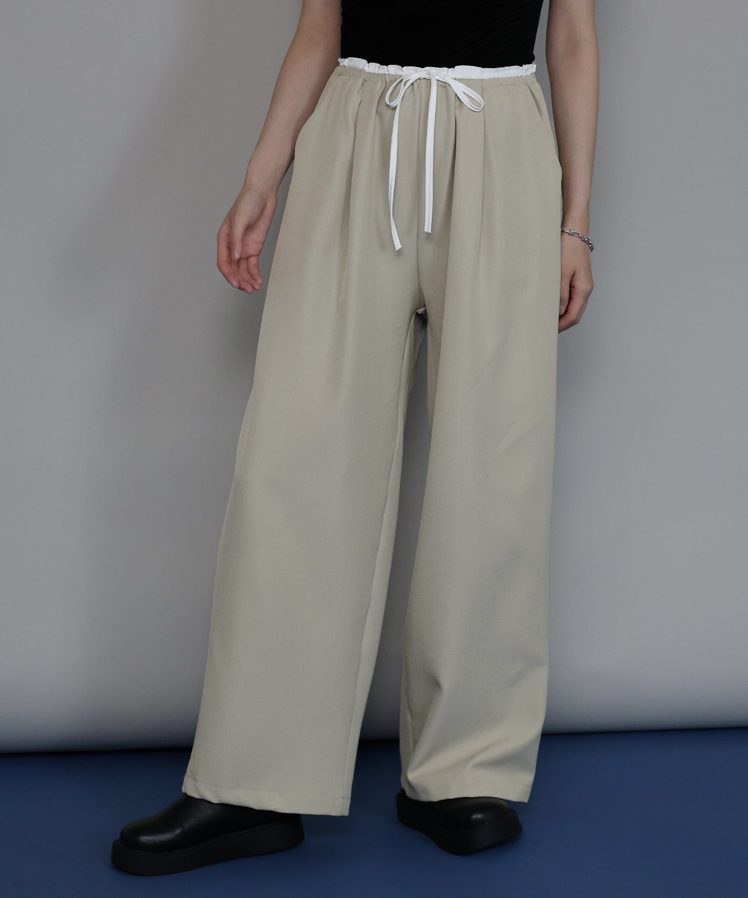 ジェーバイブルー J by blue ウエストリボンパンツ (ベージュ) ベージュ