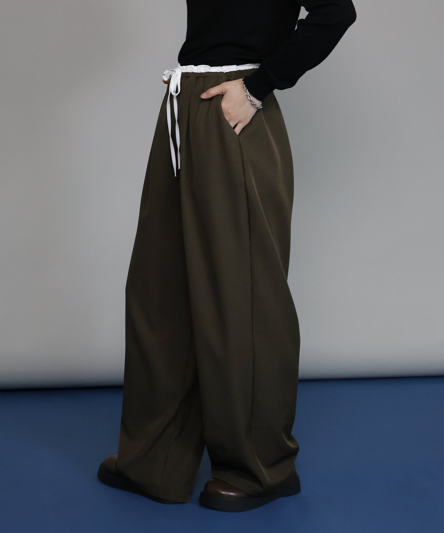 ジェーバイブルー J by blue ウエストリボンパンツ (ベージュ) ベージュ