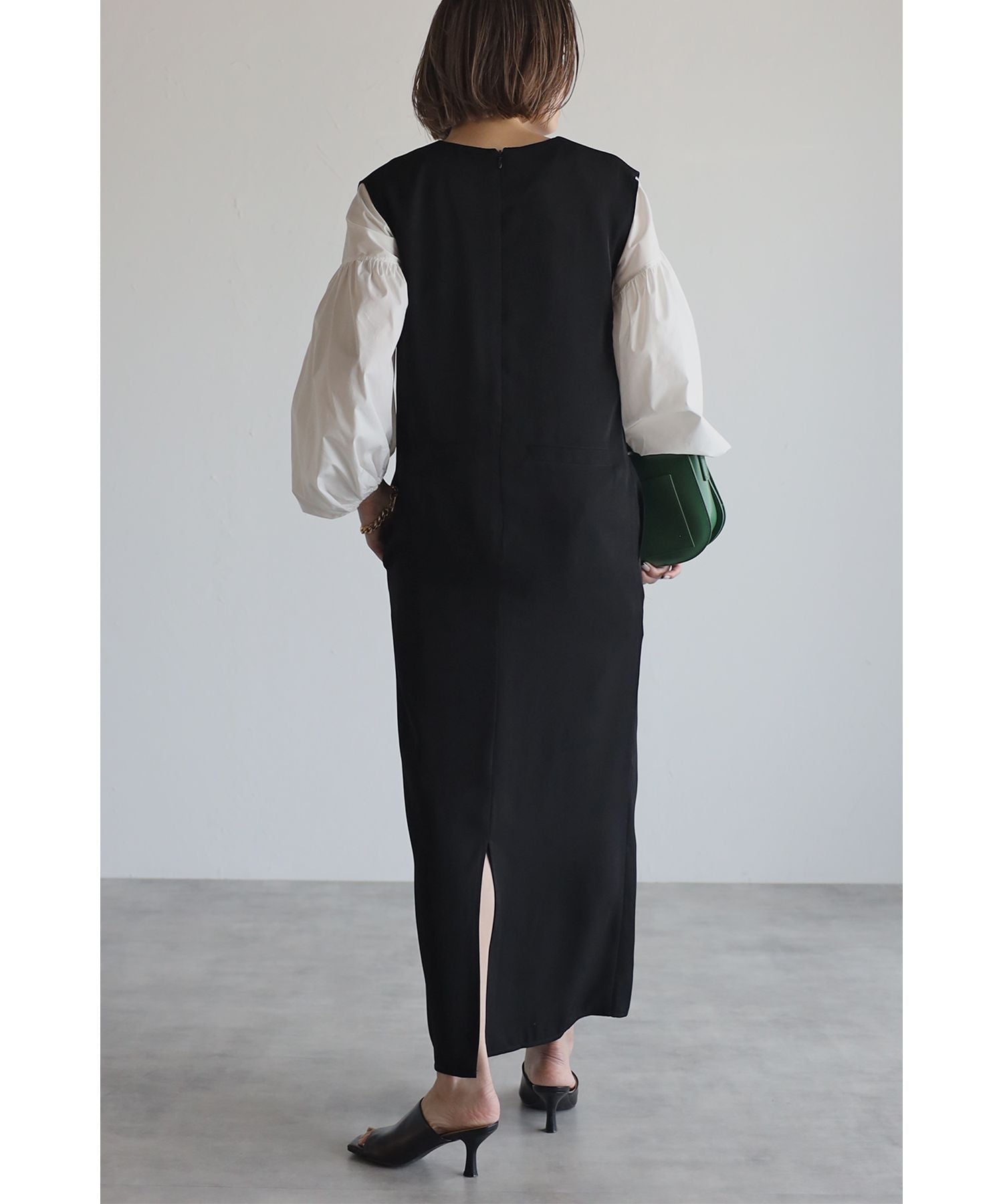 ボンジュールサガン BONJOUR SAGAN ディープVネックワンピース (Ivory) Ivory