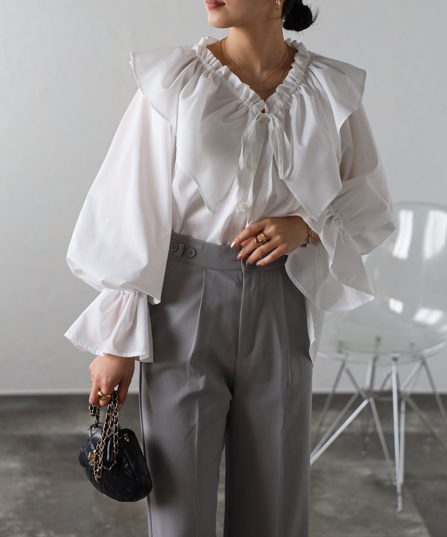 ボンジュールサガン BONJOUR SAGAN ラッフルカラーブラウス (OFF-WHITE) OFF-WHITE