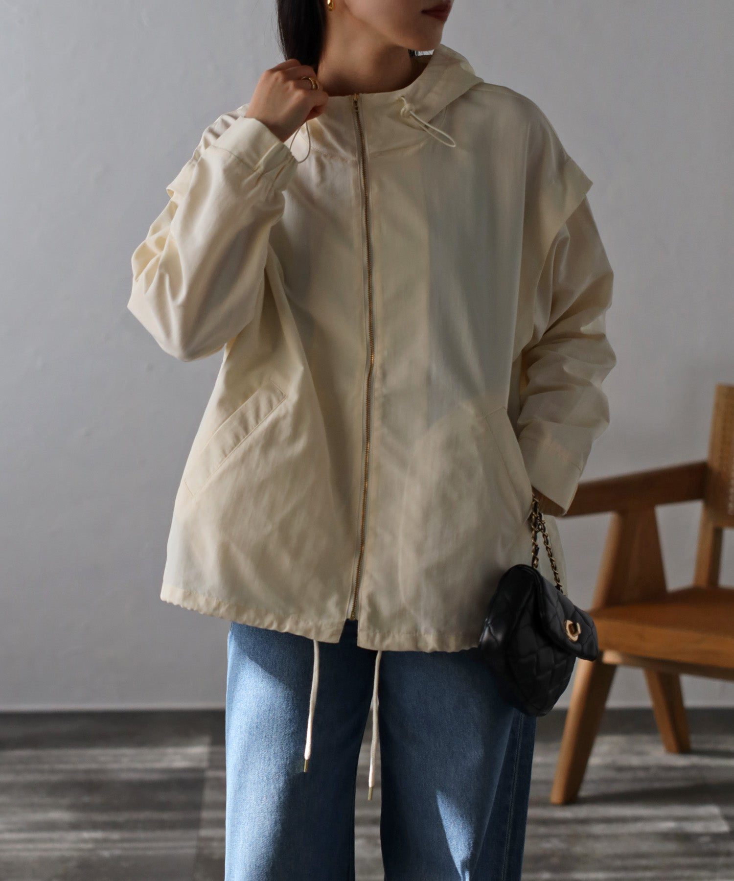 ボンジュールサガン BONJOUR SAGAN 袖取り外しマウンテンパーカー (OFF-WHITE) OFF-WHITE