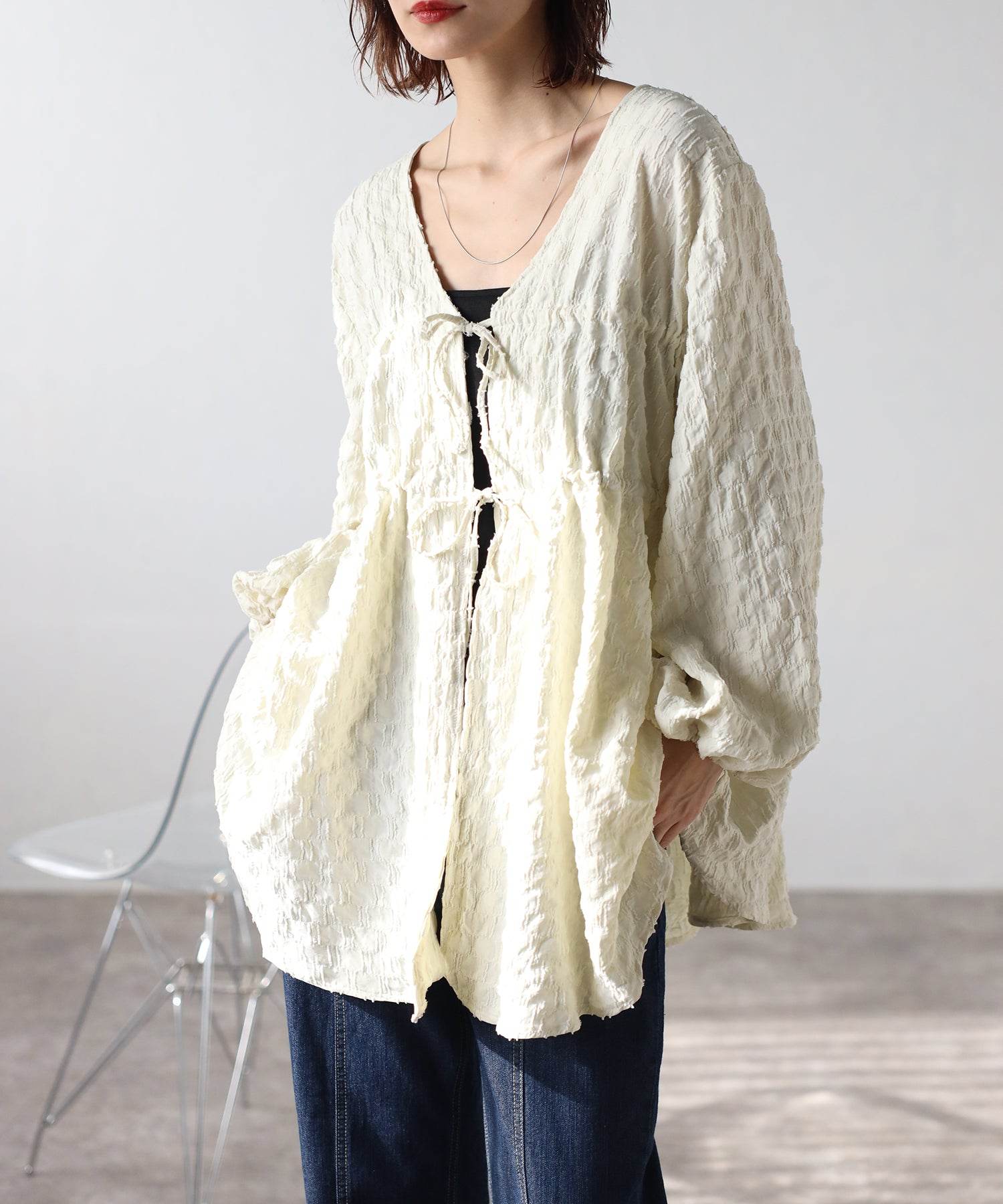 ボンジュールサガン BONJOUR SAGAN 前後2WAYジャガードブラウス (IVORY) IVORY