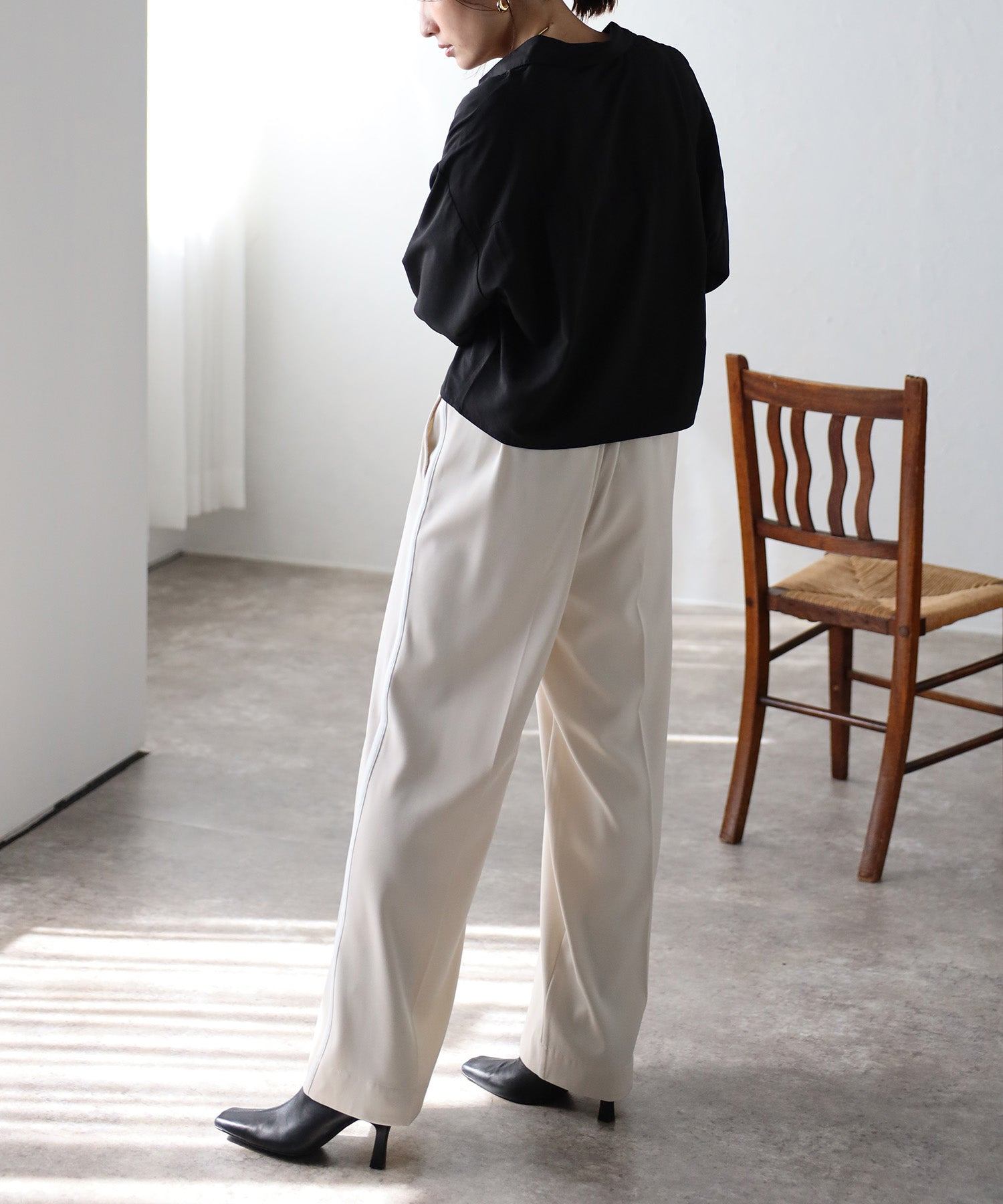 ボンジュールサガン BONJOUR SAGAN ハイウエストサイドラインスラックス (IVORY) IVORY