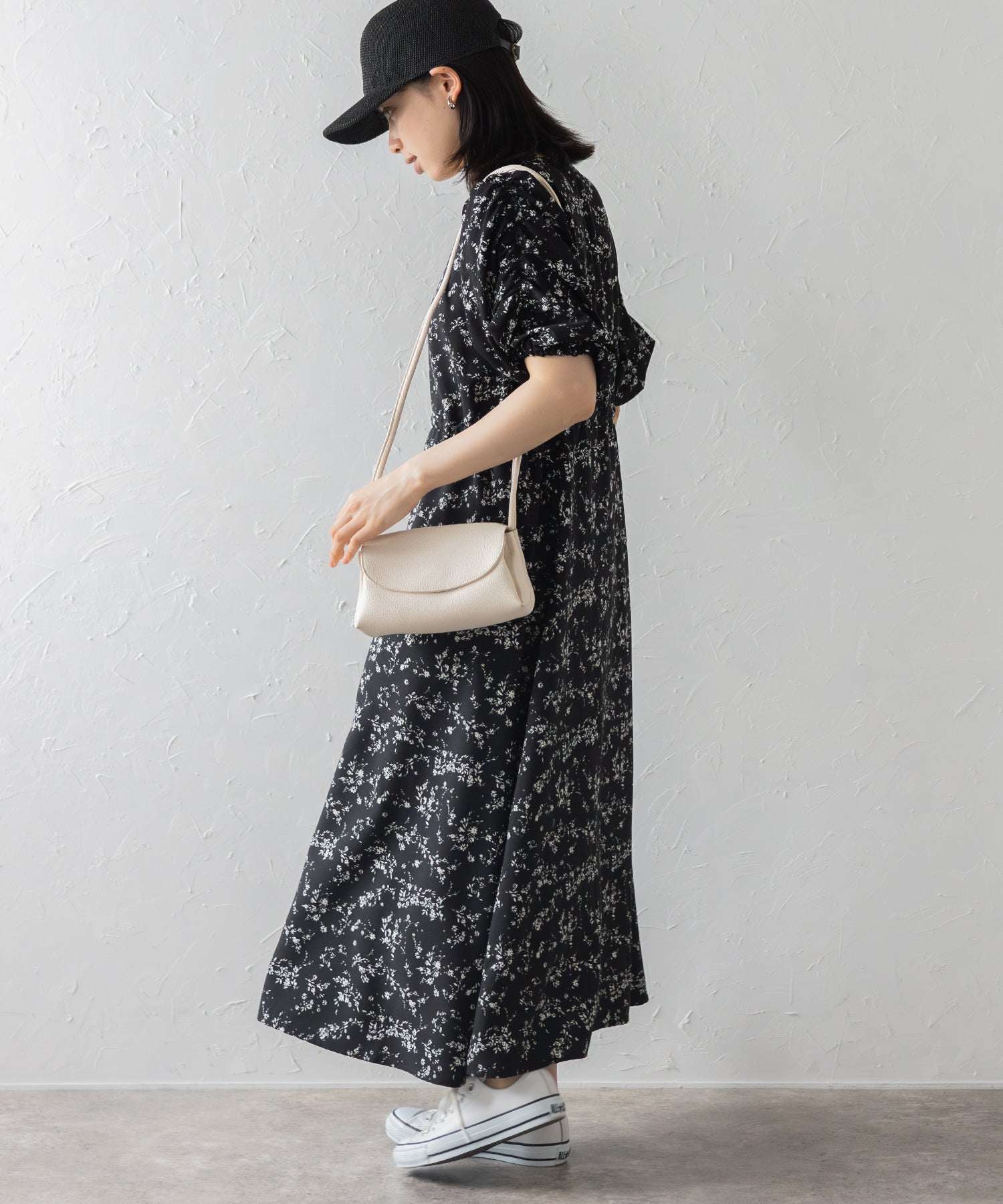 ボンジュールサガン BONJOUR SAGAN ウエストドロストリボン花柄ワンピース