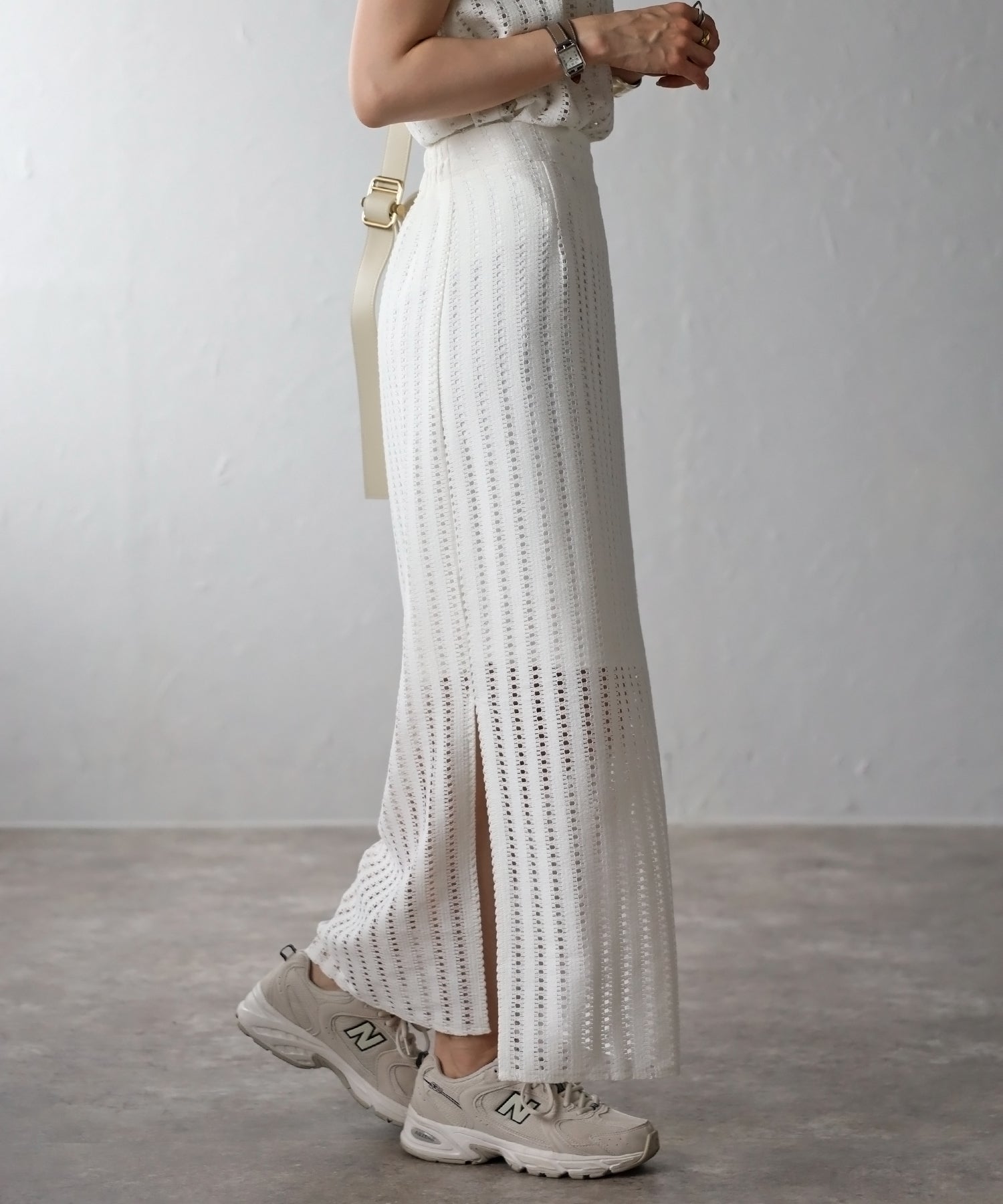 ボンジュールサガン BONJOUR SAGAN 【セットアップ対応商品】ストライプレースサイドスリットスカート