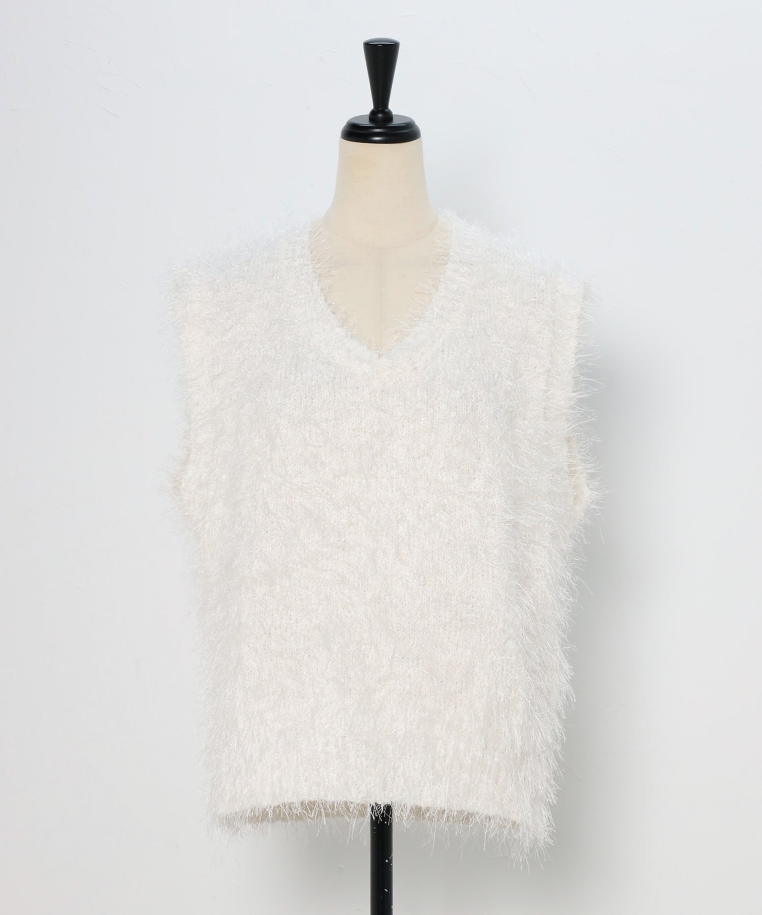 ボンジュールサガン BONJOUR SAGAN feather Vneck vest / フェザーVネックベスト