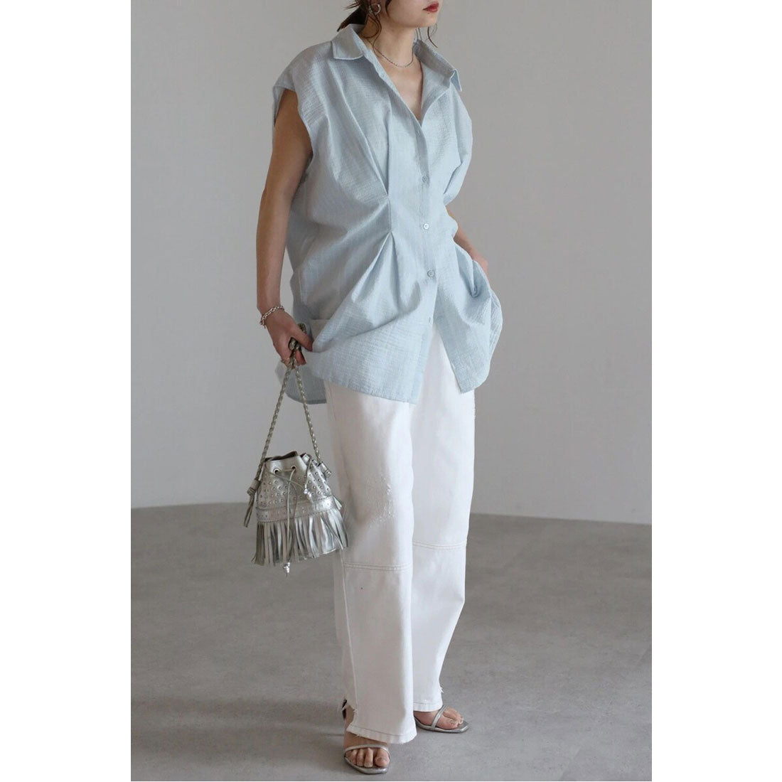 ボンジュールサガン BONJOUR SAGAN ウエストタックストライプフレンチスリーブシャツ (LIGHT-BLUE) LIGHT-BLUE