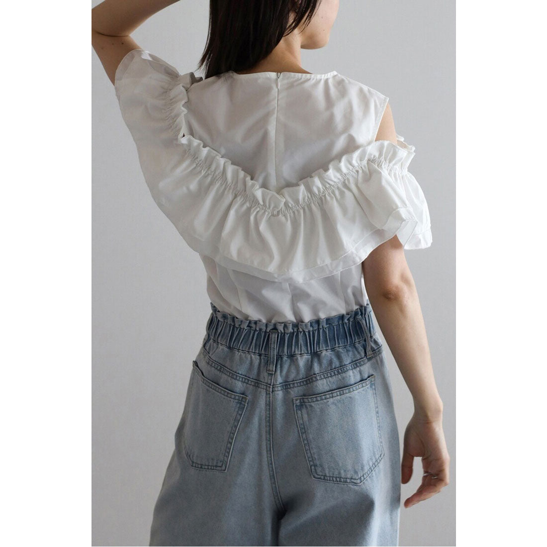 ボンジュールサガン BONJOUR SAGAN 2WAYフリルビスチェドッキングノースリブラウス (DARK-NAVY) DARK-NAVY