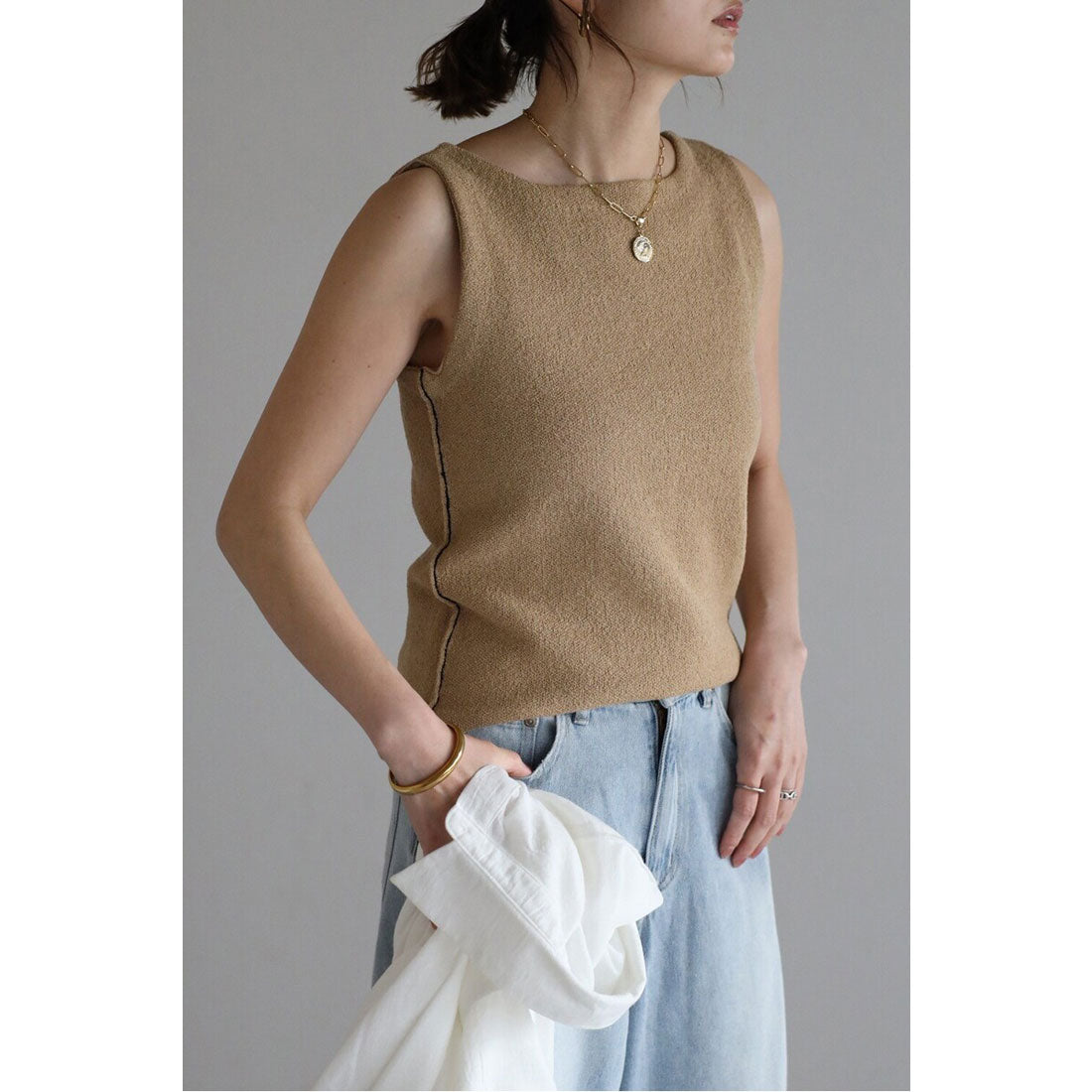 ボンジュールサガン BONJOUR SAGAN バックラインノースリニット (COCOA) COCOA