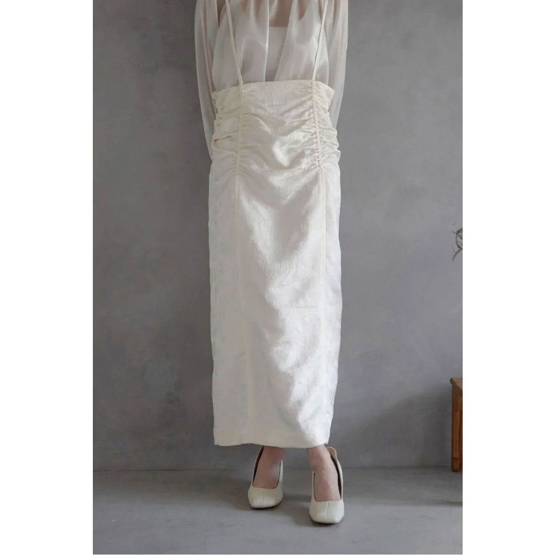 ボンジュールサガン BONJOUR SAGAN 【オケージョン】 jacquard shirring suspender skirt / ジャガードシャーリングサスペンダースカート (ECRU) ECRU